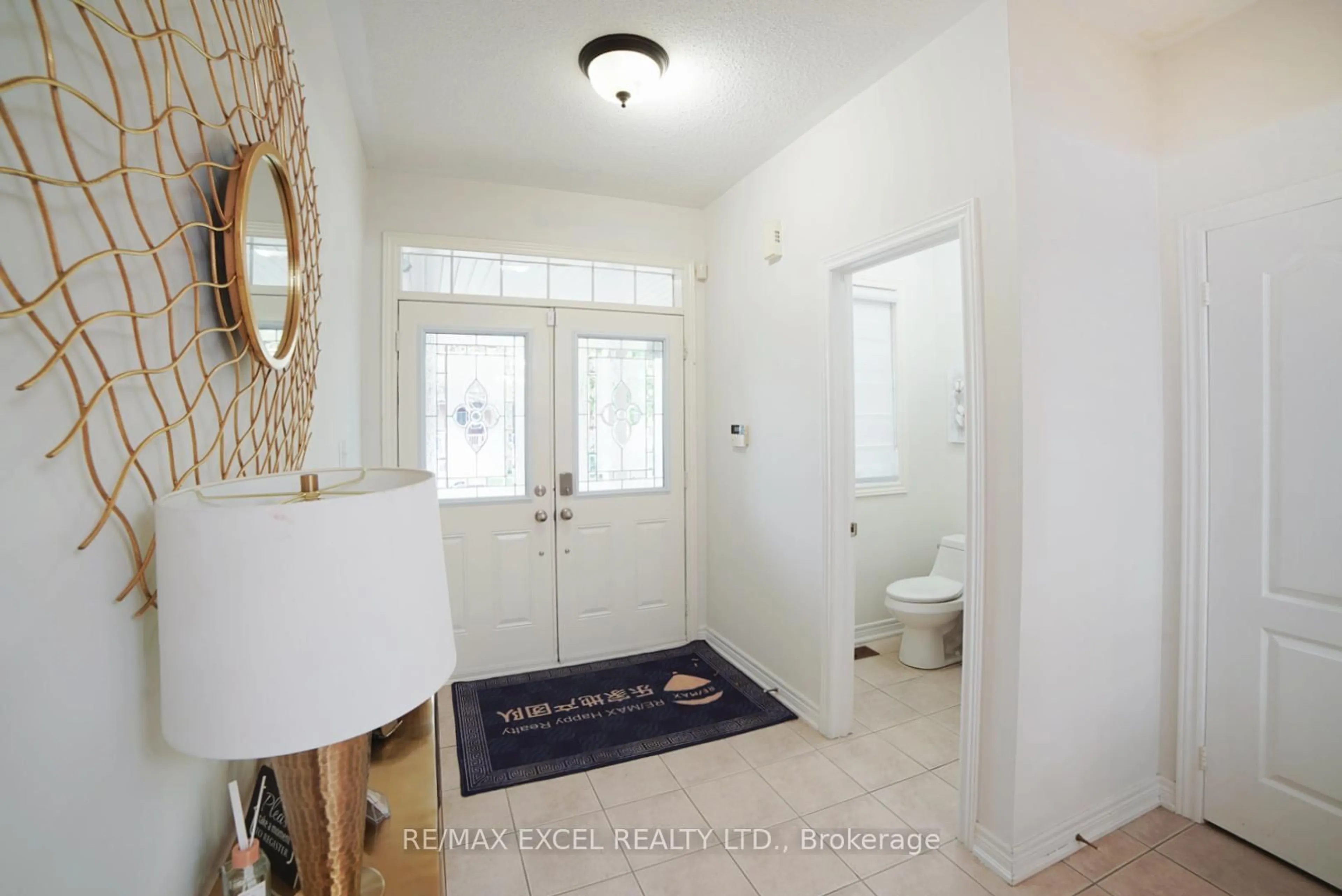 Indoor entryway for 57 Batchford Cres, Markham Ontario L6B 0C2