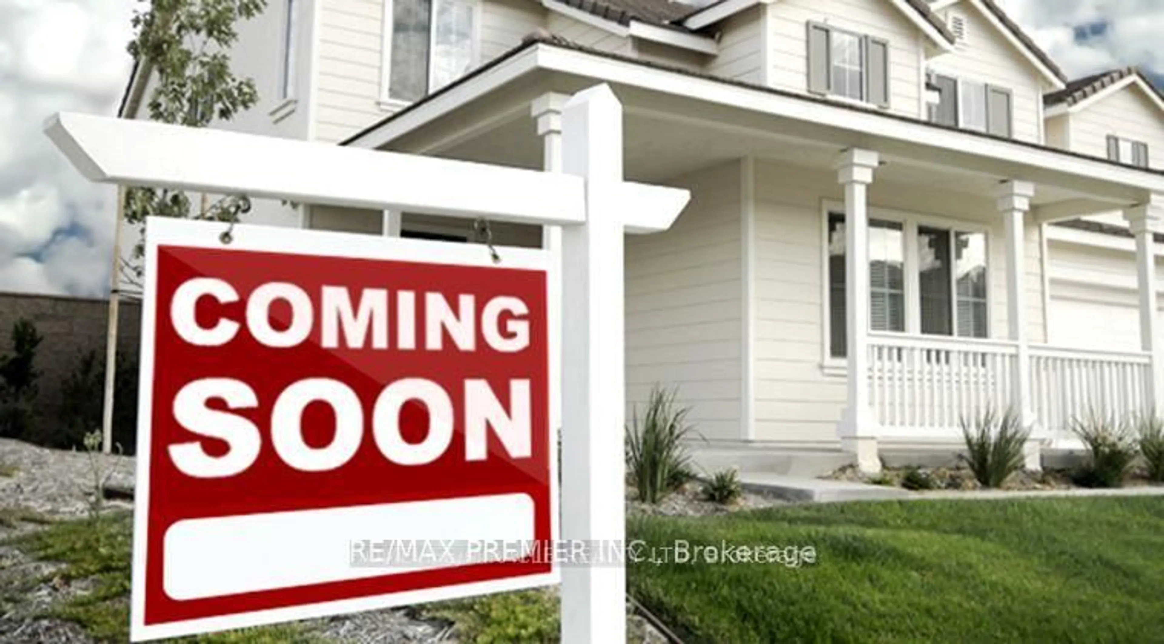 Home with vinyl exterior material, building for 215 Drummond Dr, Vaughan Ontario L6A 3C1