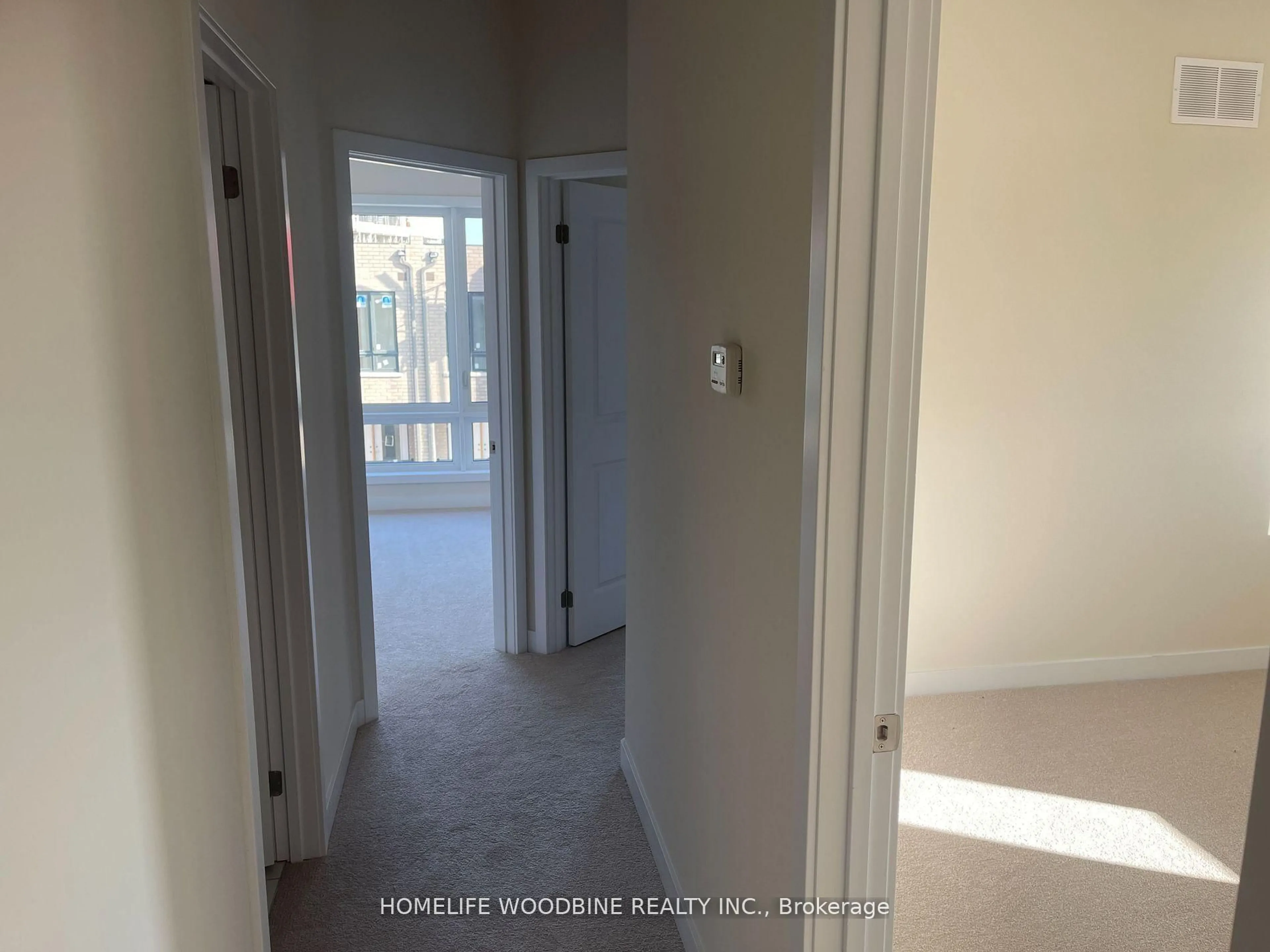 Indoor entryway for 30 Chiffon St #43, Vaughan Ontario L4L 1V8