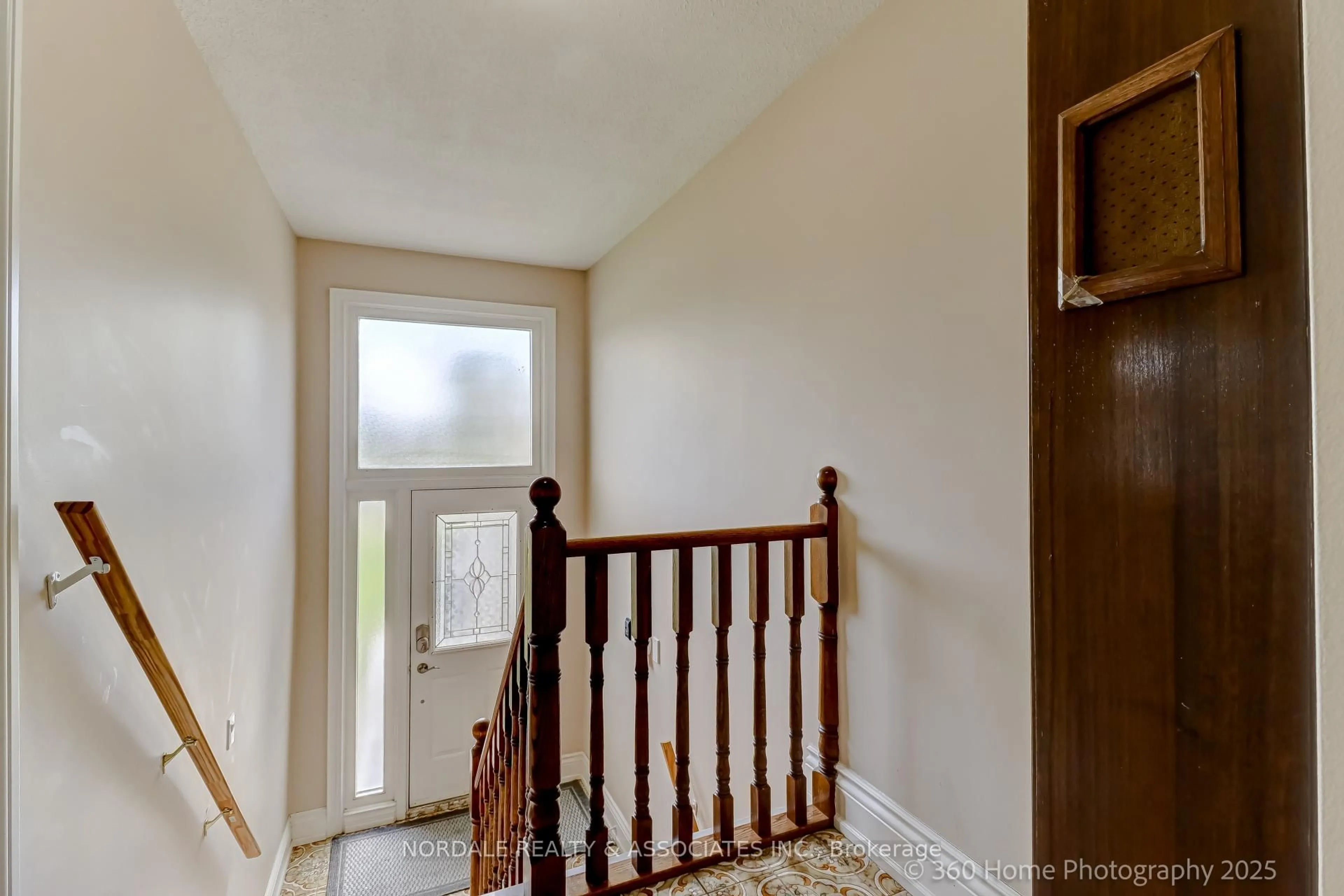 Unknown for 67 Button Rd, Vaughan Ontario L4L 1J9