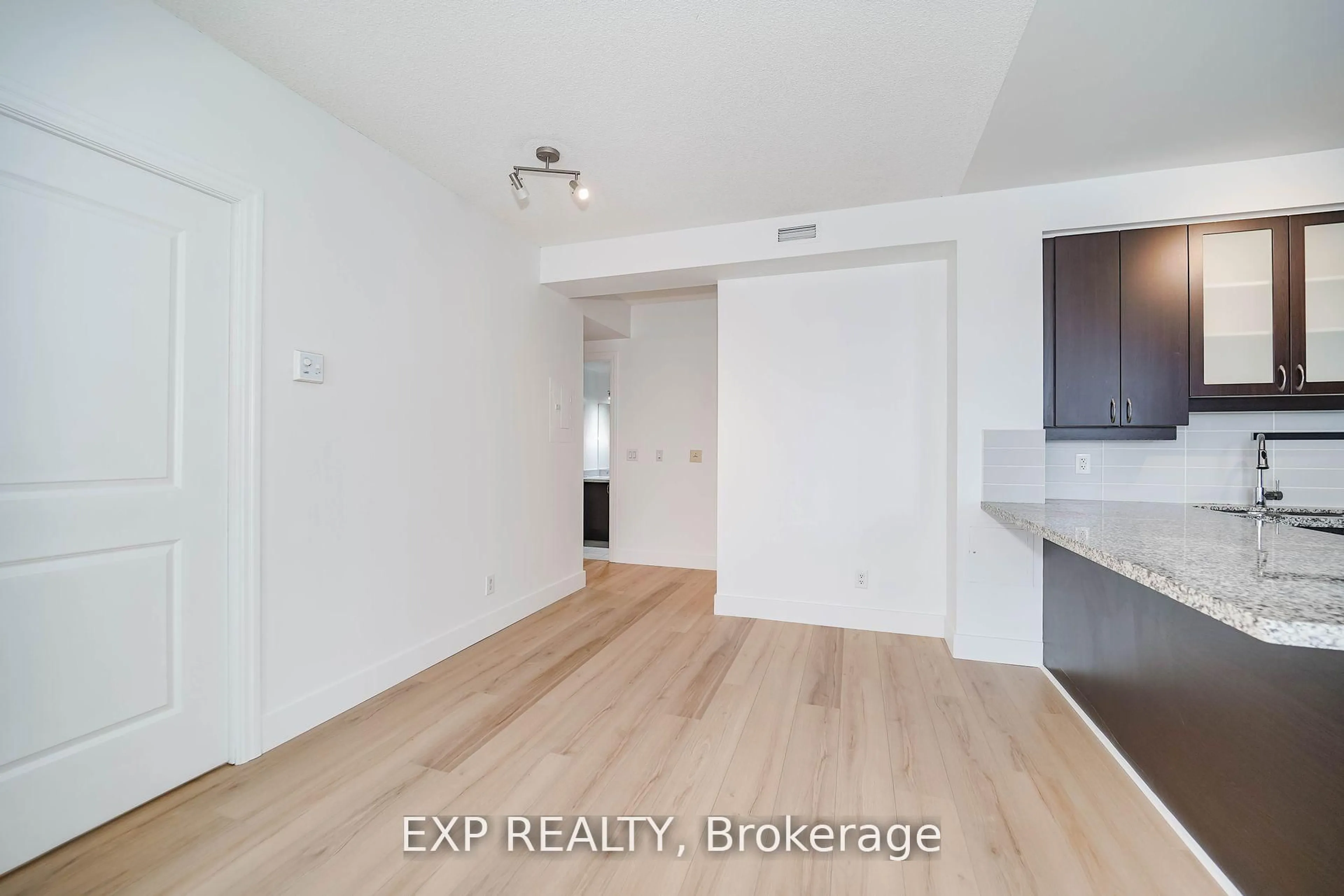 A pic of a room for 57 Upper Duke Cres #307, Markham Ontario L6G 0B9
