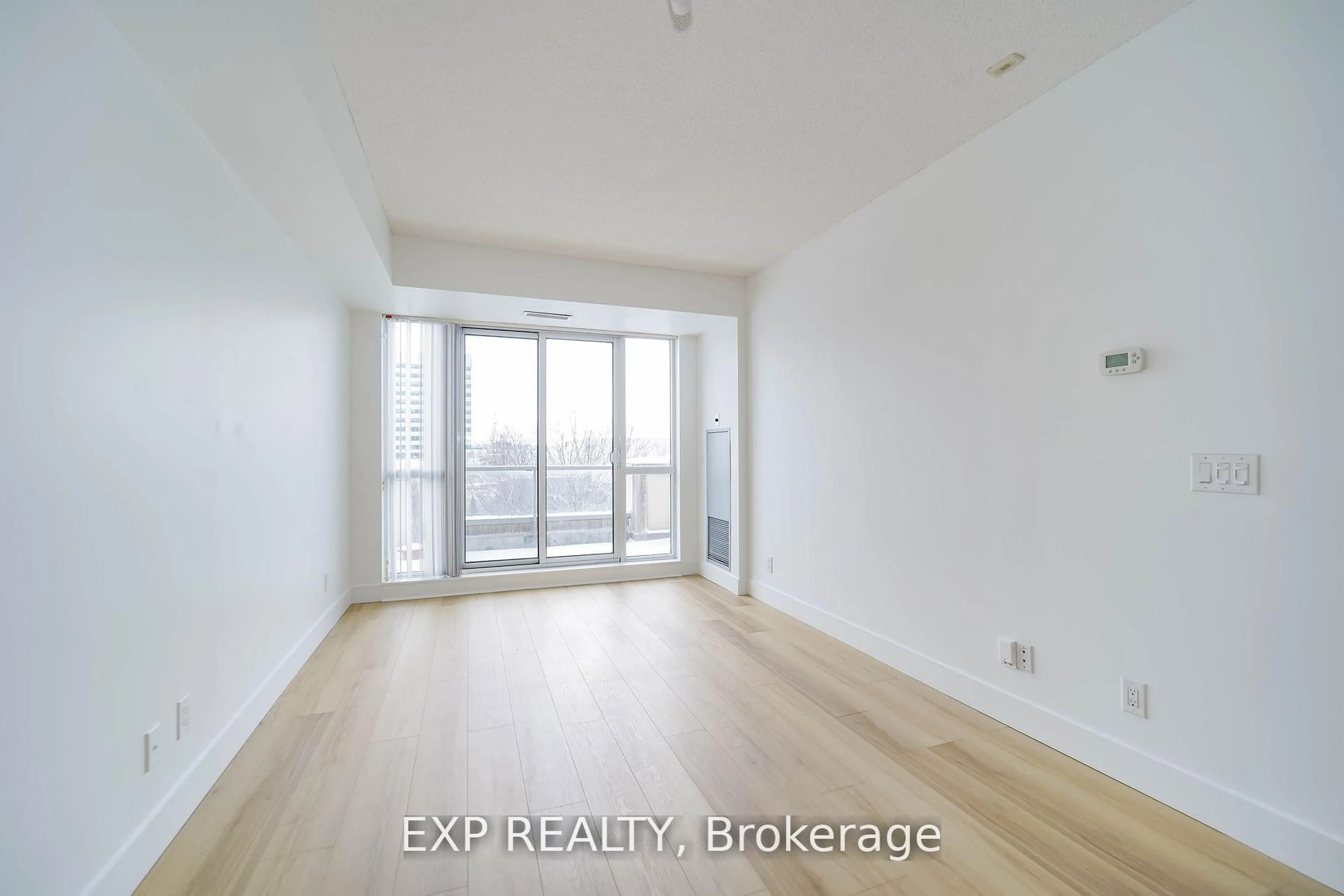 A pic of a room for 57 Upper Duke Cres #307, Markham Ontario L6G 0B9