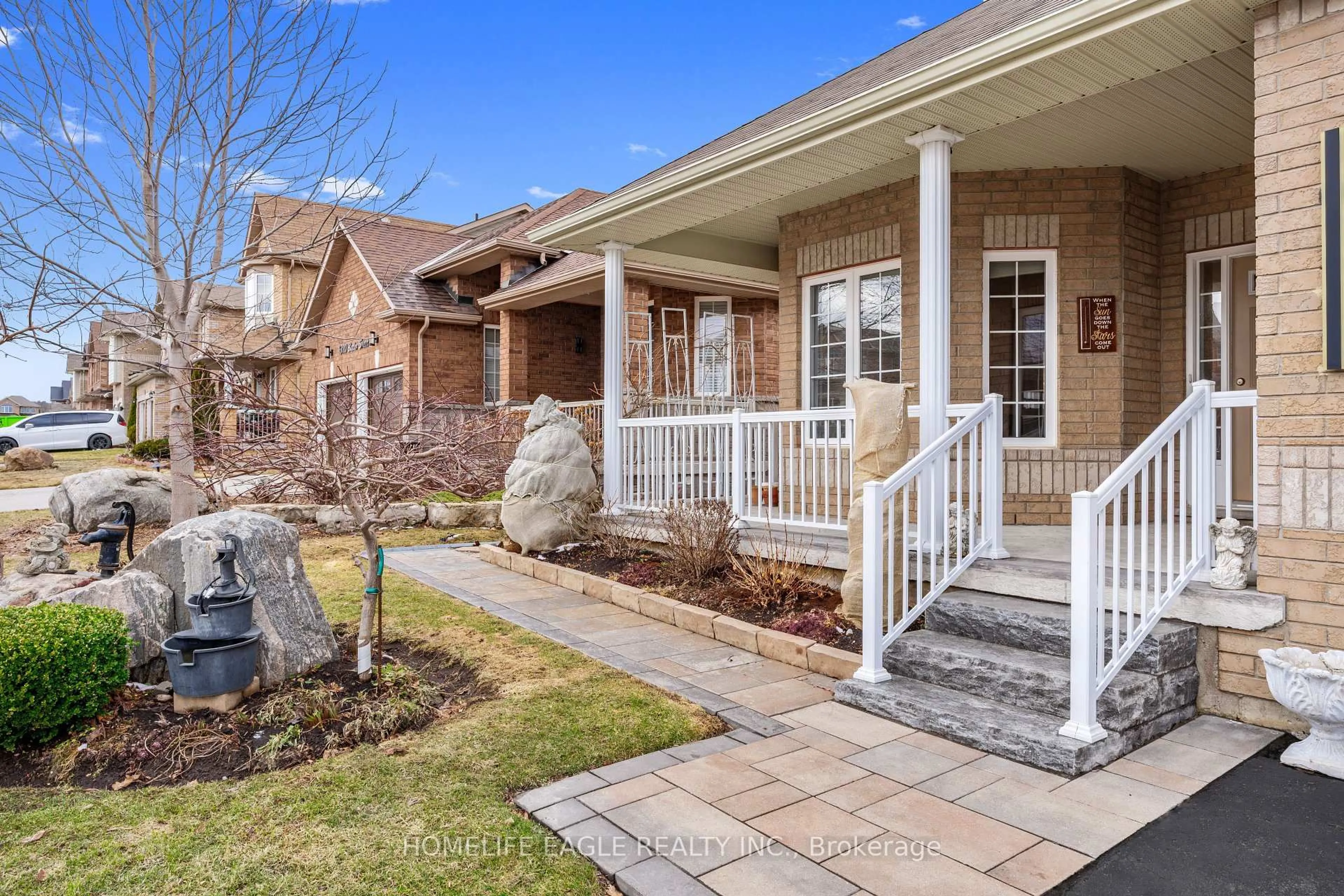 Home with brick exterior material, street for 1376 Butler St, Innisfil Ontario L9S 0H2