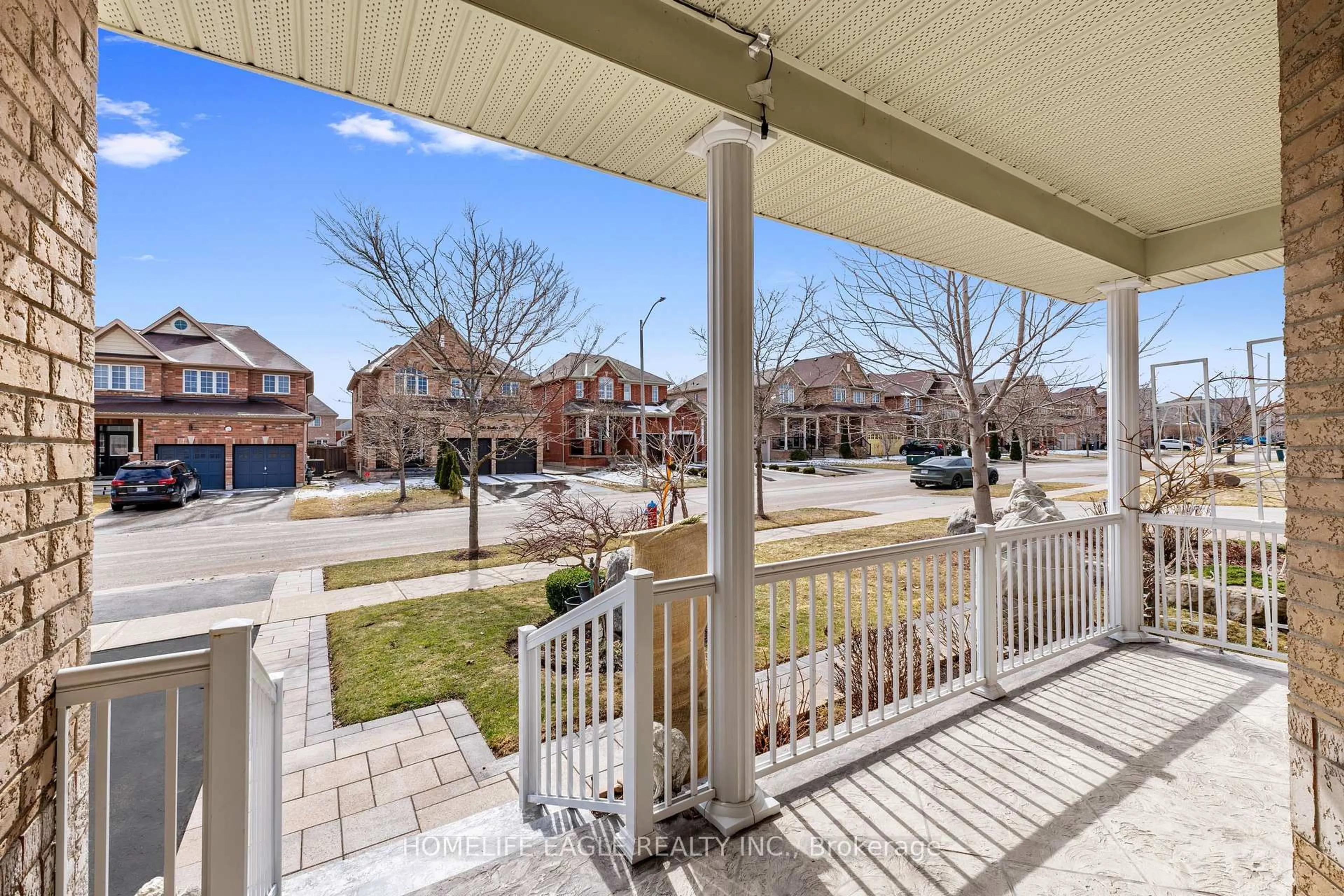 Patio, street for 1376 Butler St, Innisfil Ontario L9S 0H2