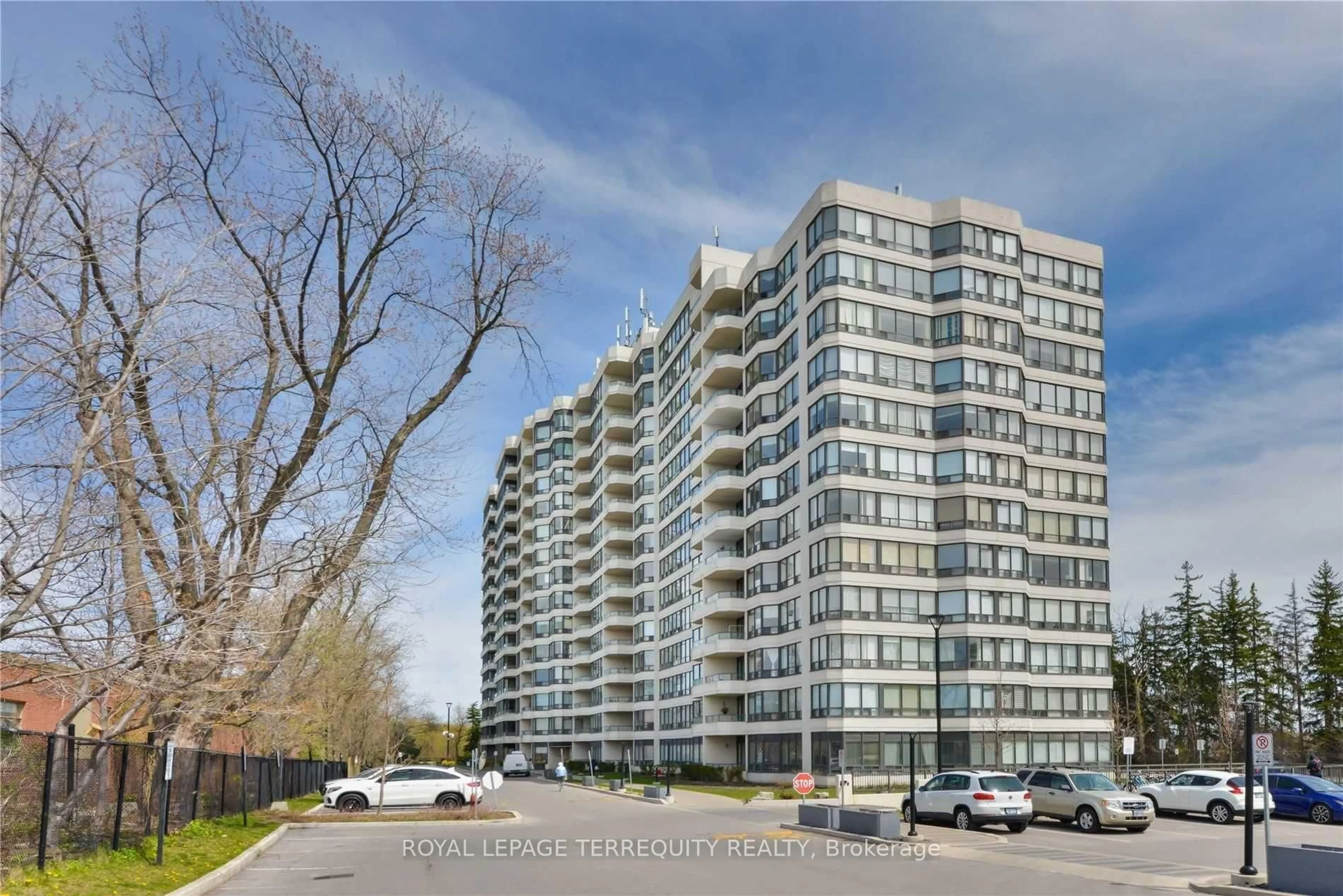 Unknown for 8501 Bayview Ave #408, Richmond Hill Ontario L4B 3J7