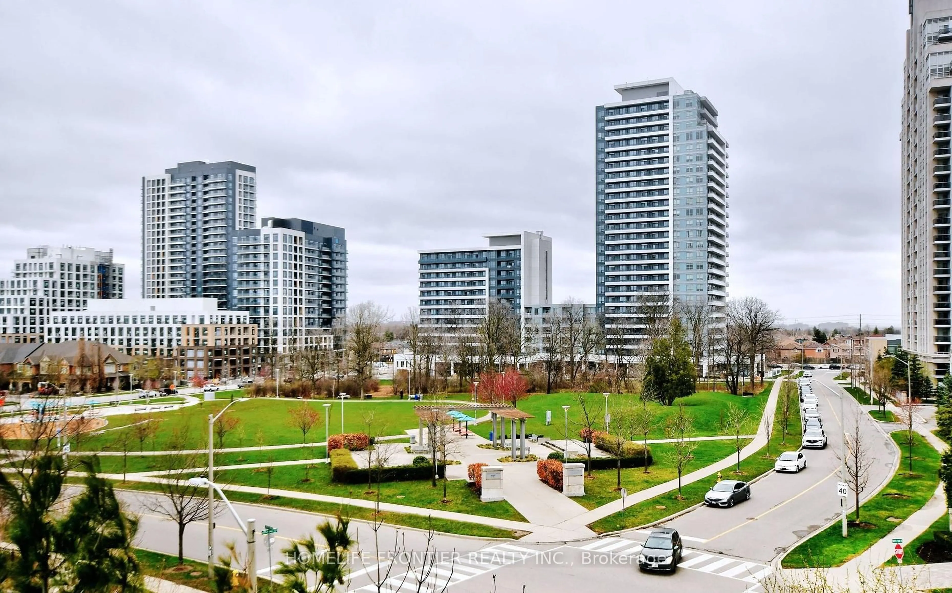 Patio, city buildings view from balcony for 50 Disera Dr #805, Vaughan Ontario L4J 9E9