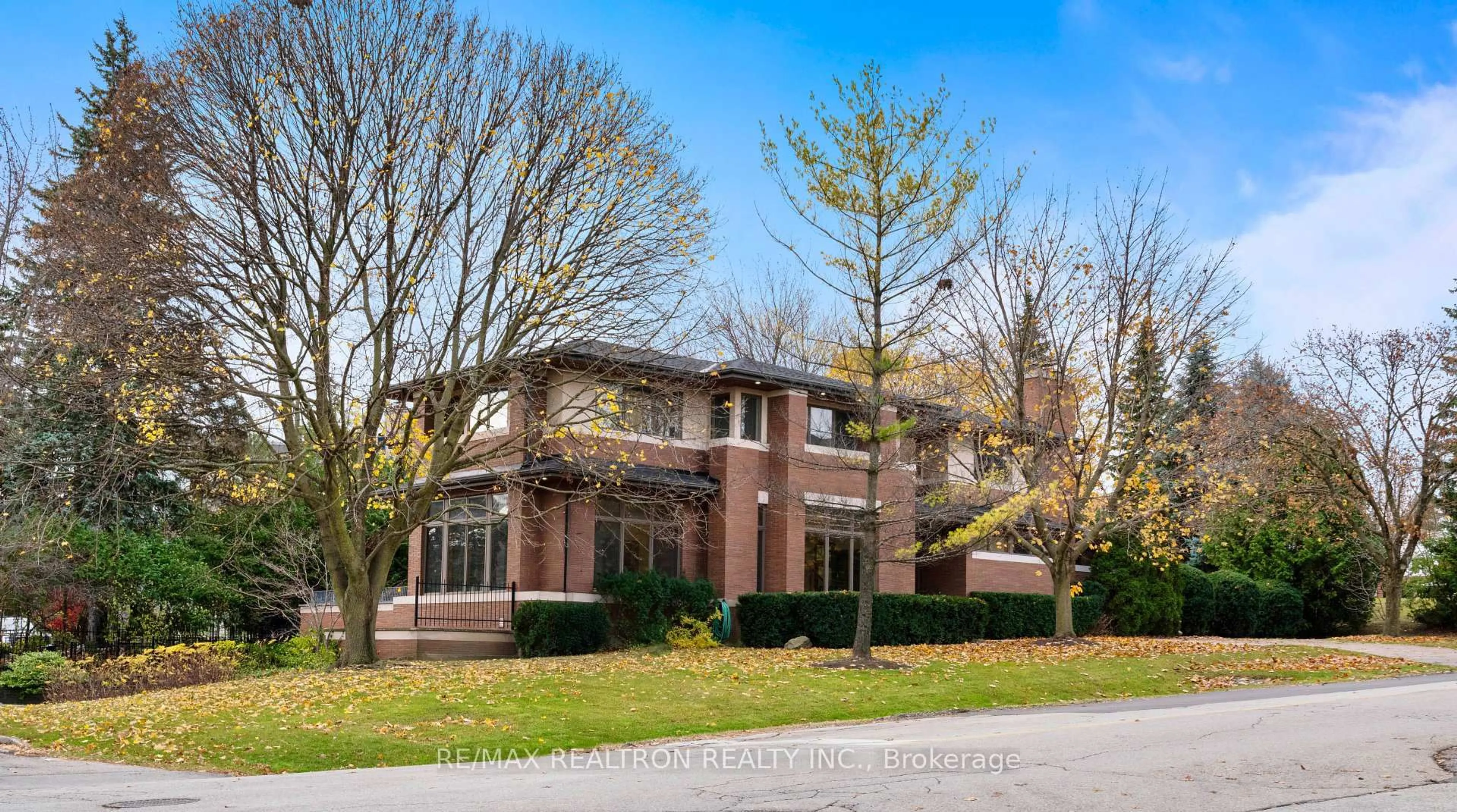 Home with brick exterior material, street for 183 Arnold Ave, Vaughan Ontario L4J 1C1