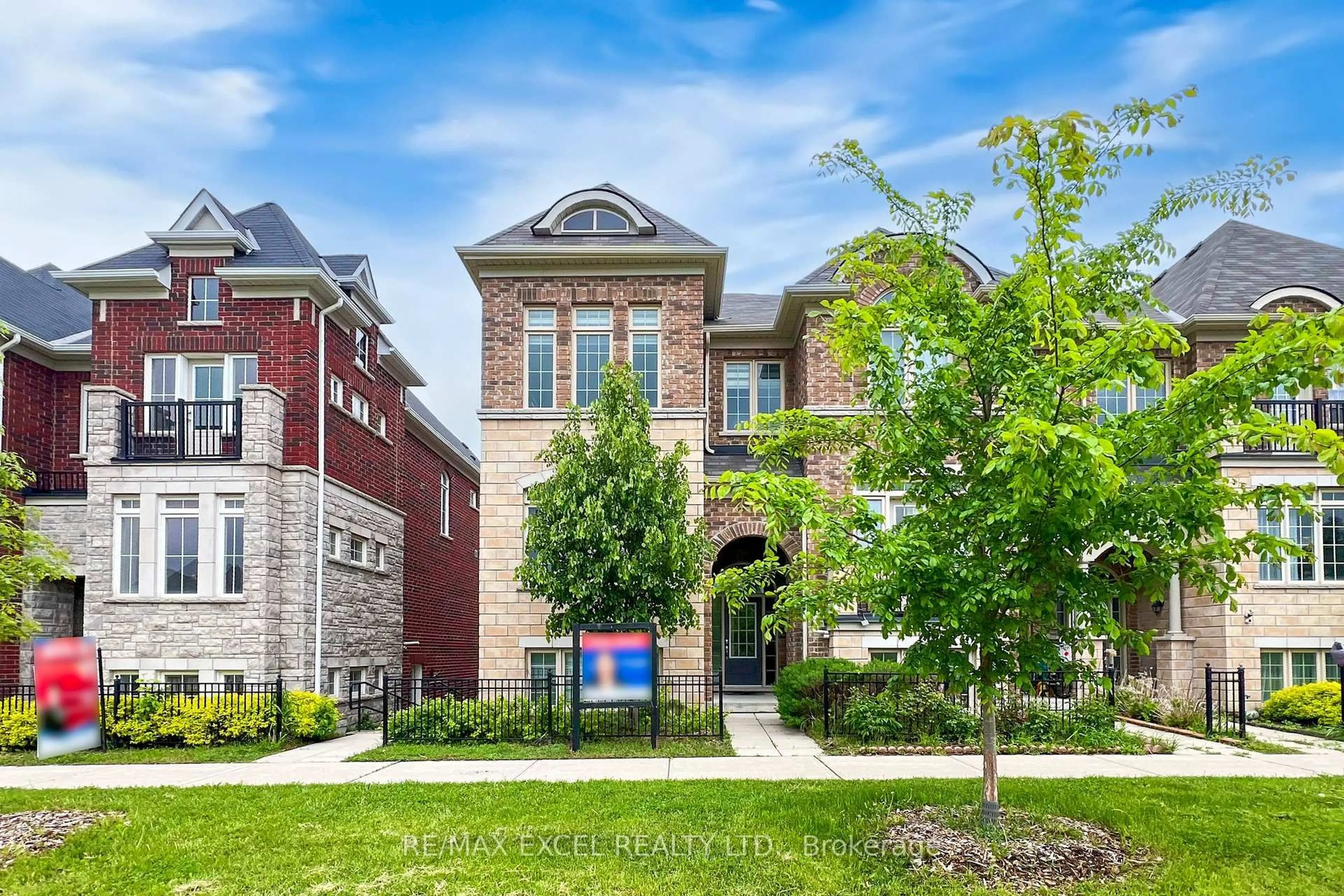 Home with brick exterior material, street for 283 Dundas Way, Markham Ontario L6E 0S8