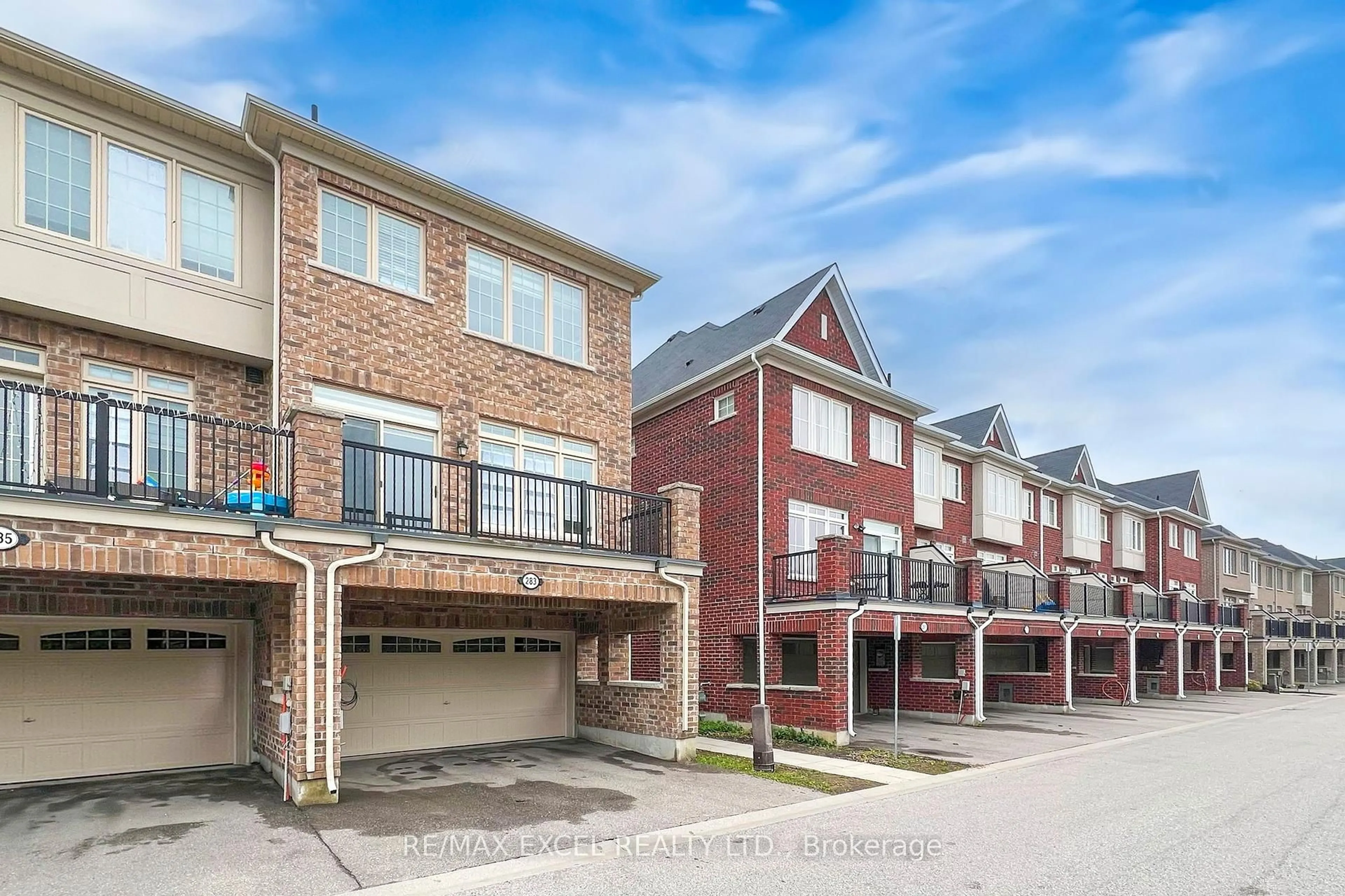 Home with brick exterior material, street for 283 Dundas Way, Markham Ontario L6E 0S8