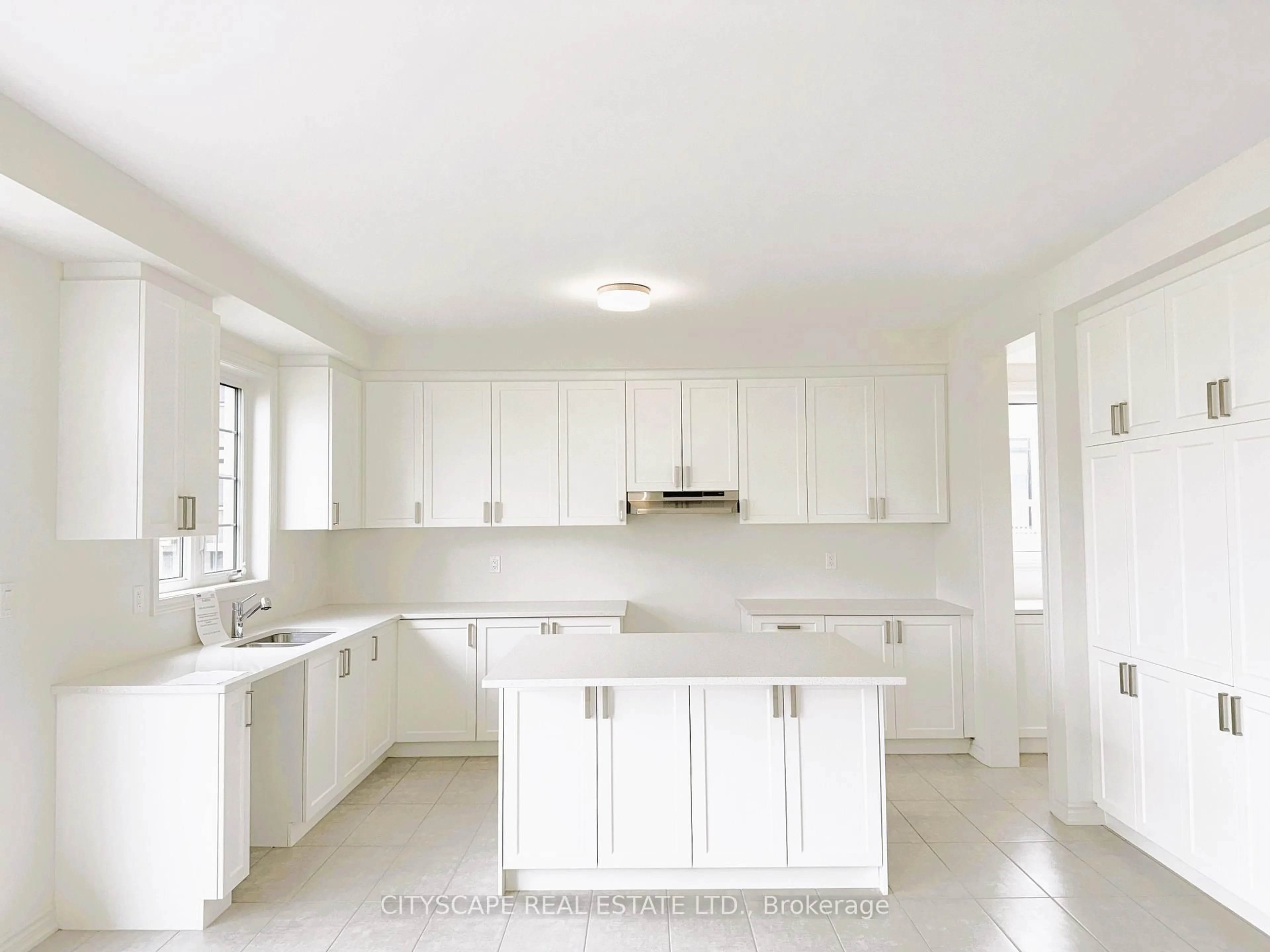 Open concept kitchen, ceramic/tile floor for 121 Bluebird Blvd, Adjala-Tosorontio Ontario L0G 1W0