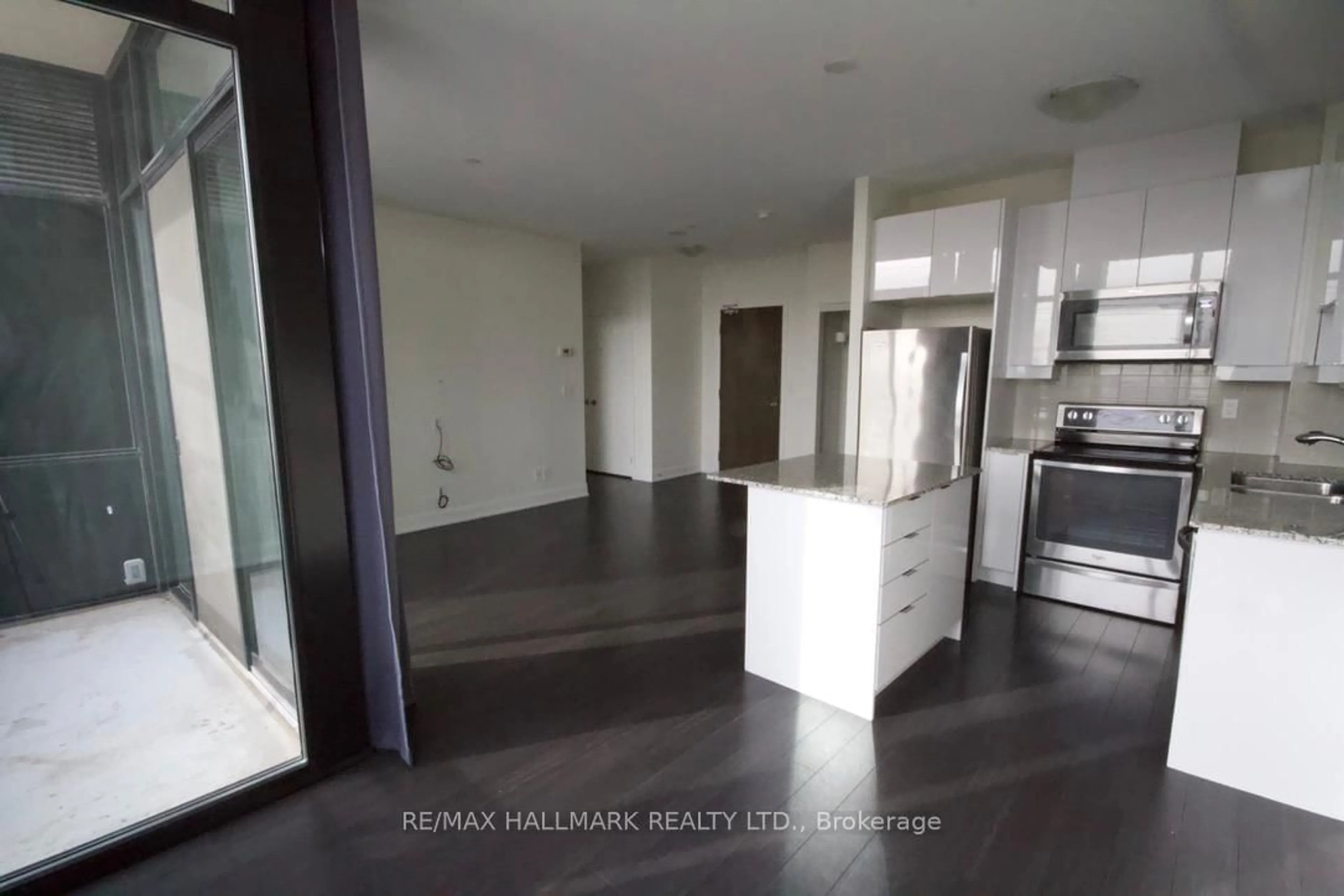 Unknown for 2910 Highway 7 N/A #507, Vaughan Ontario L4K 0H8
