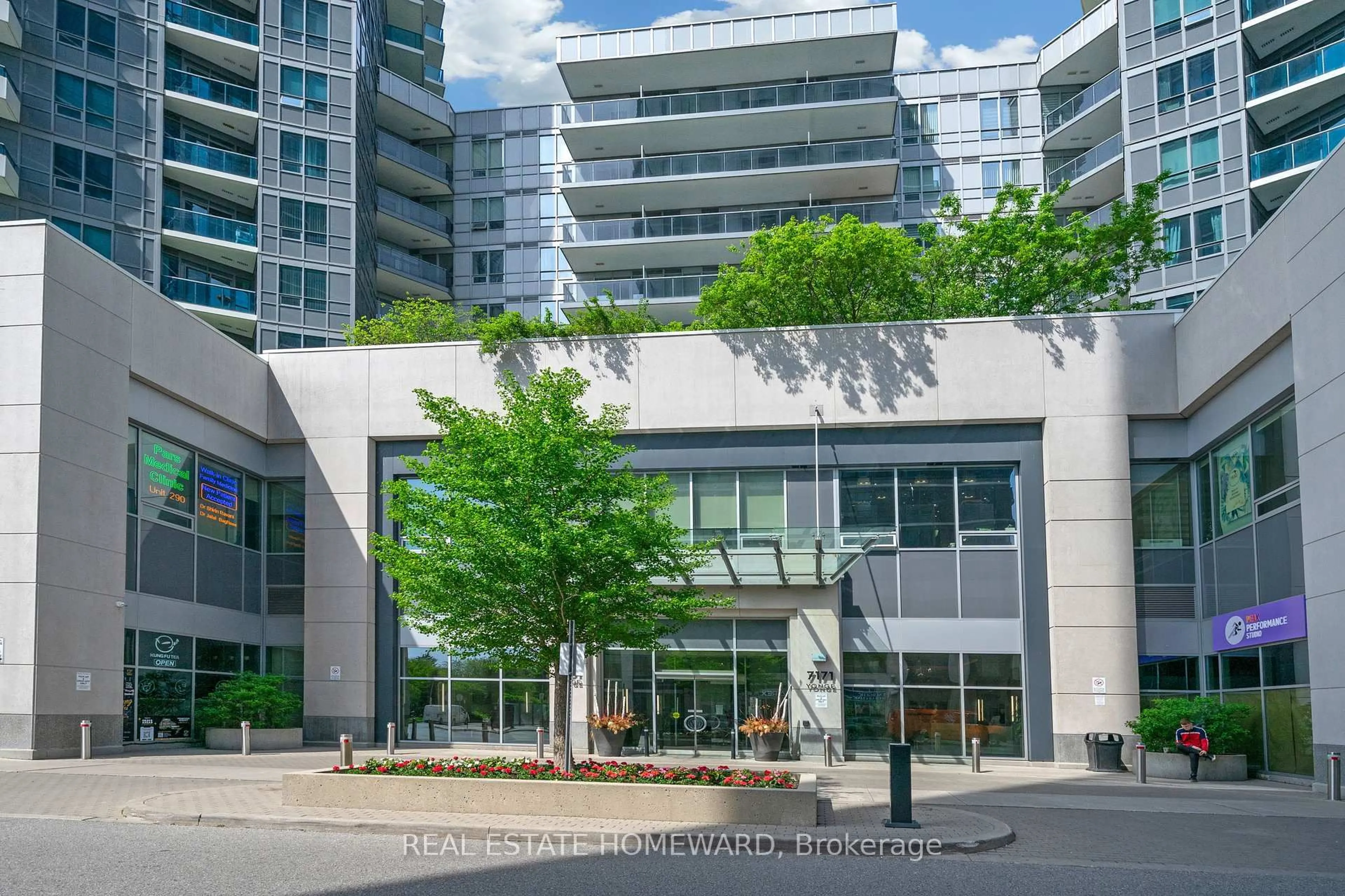 Unknown for 7161 Yonge St #1525, Markham Ontario L3T 0C8