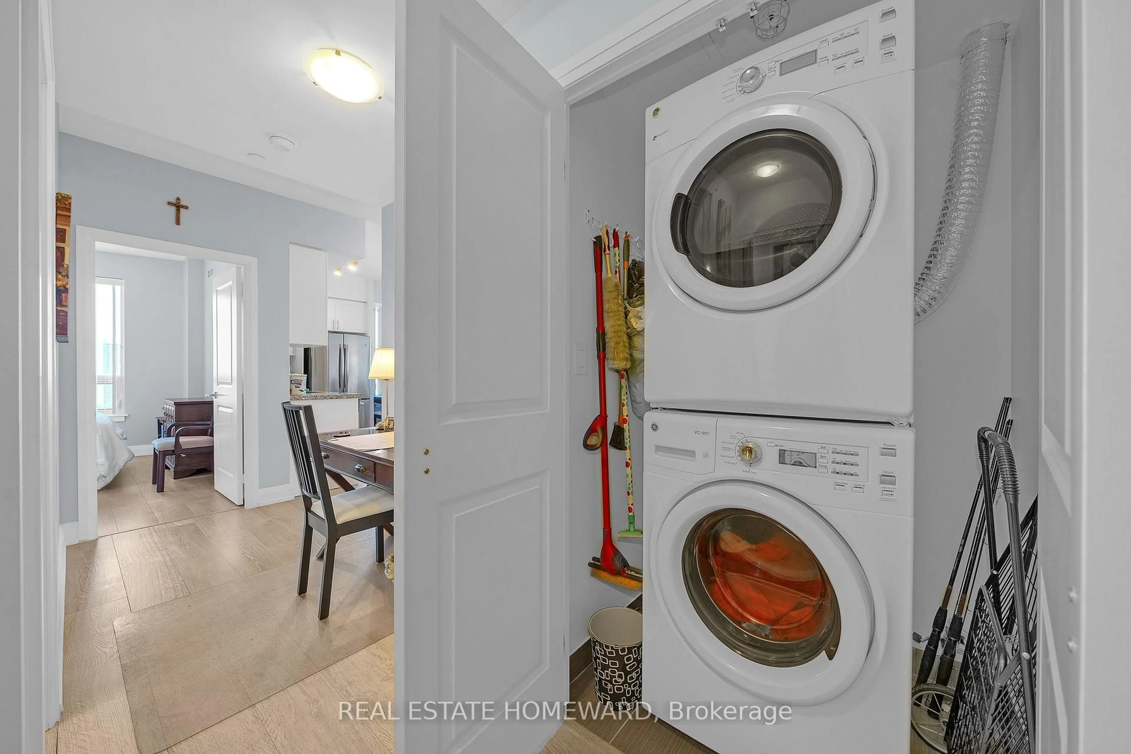 Laundry room for 7161 Yonge St #1525, Markham Ontario L3T 0C8