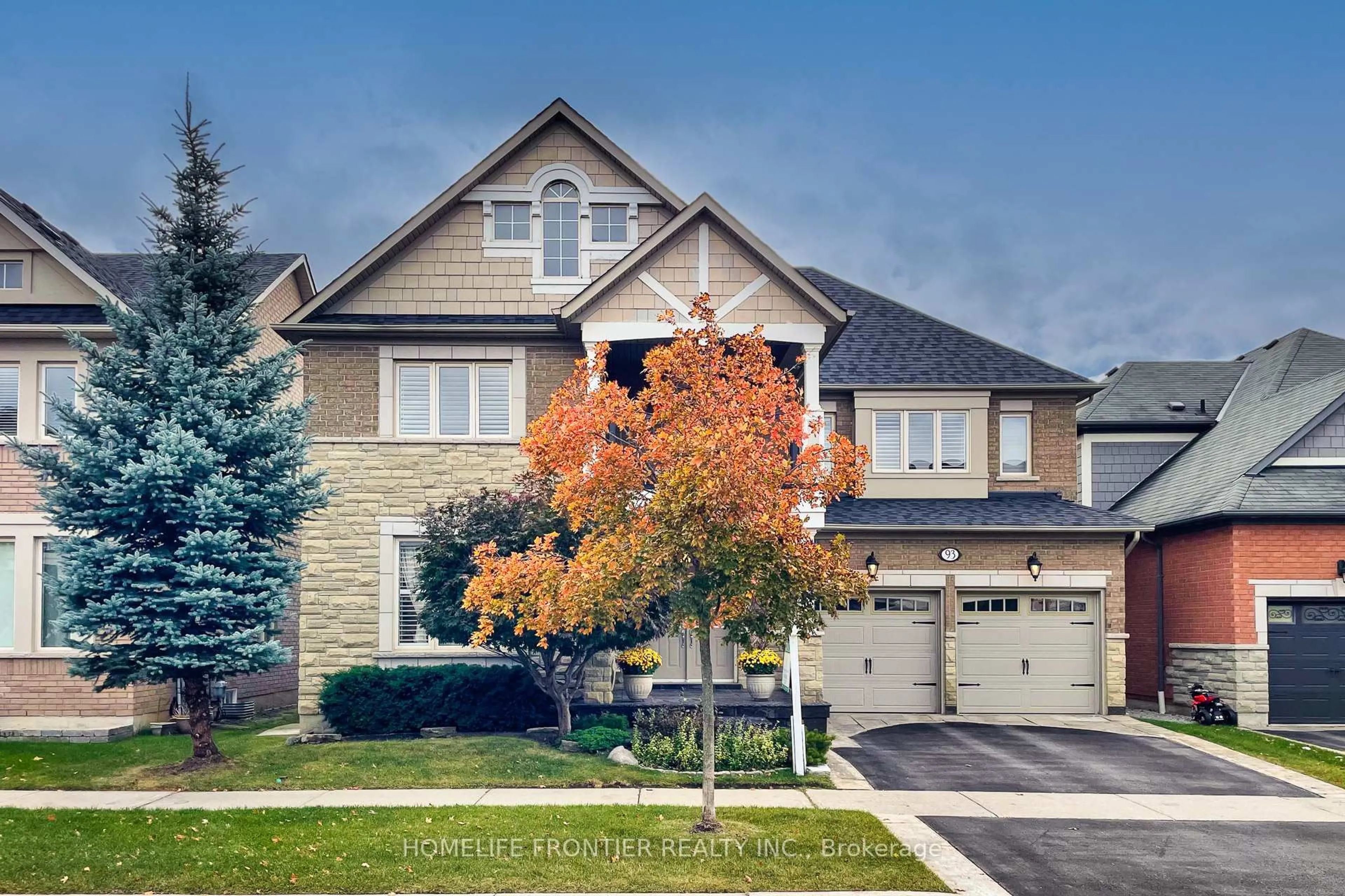 Home with brick exterior material, street for 93 Routledge Dr, Richmond Hill Ontario L4E 0C2