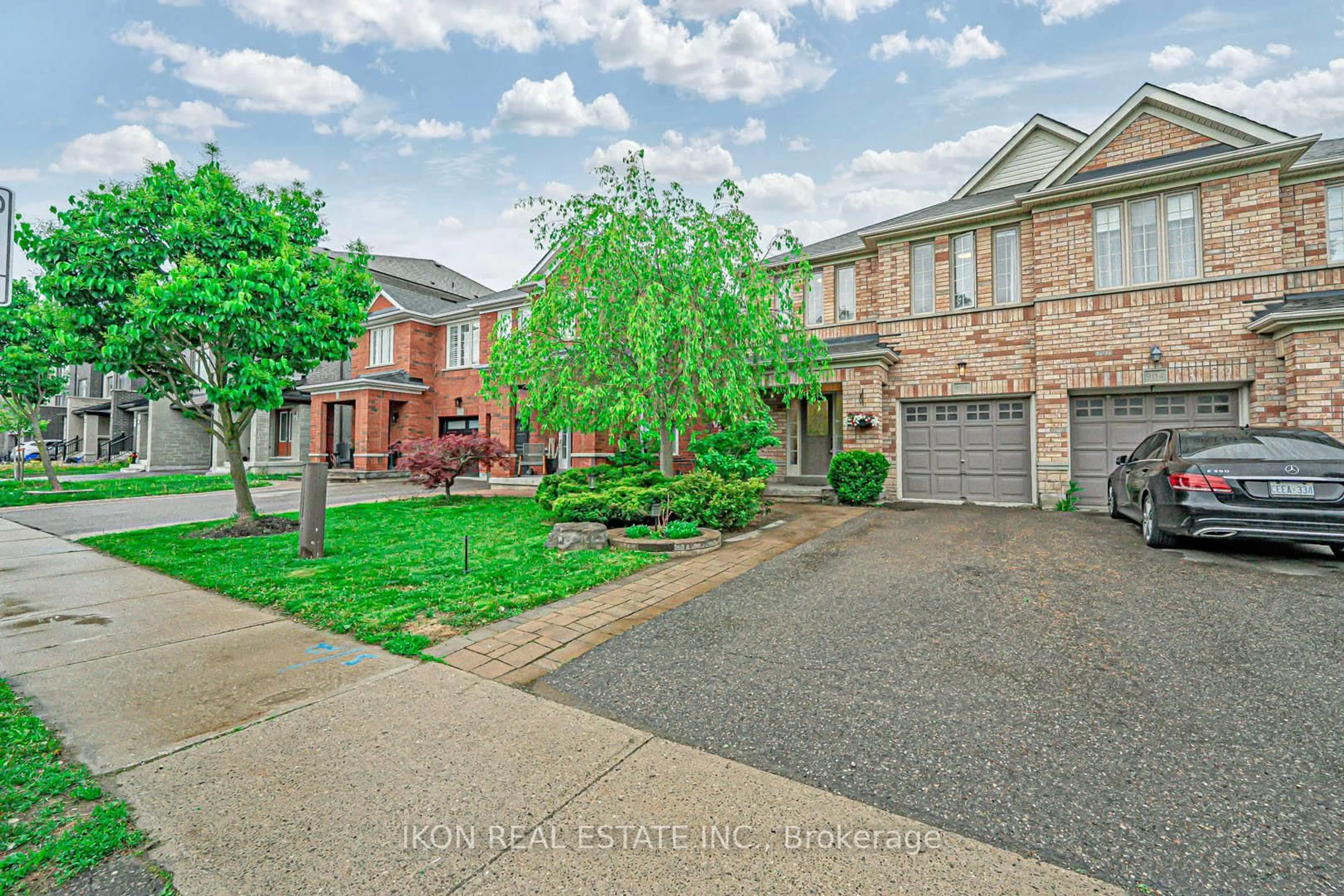 Unknown for 906 Isaac Phillips Way, Newmarket Ontario L3X 2Y8