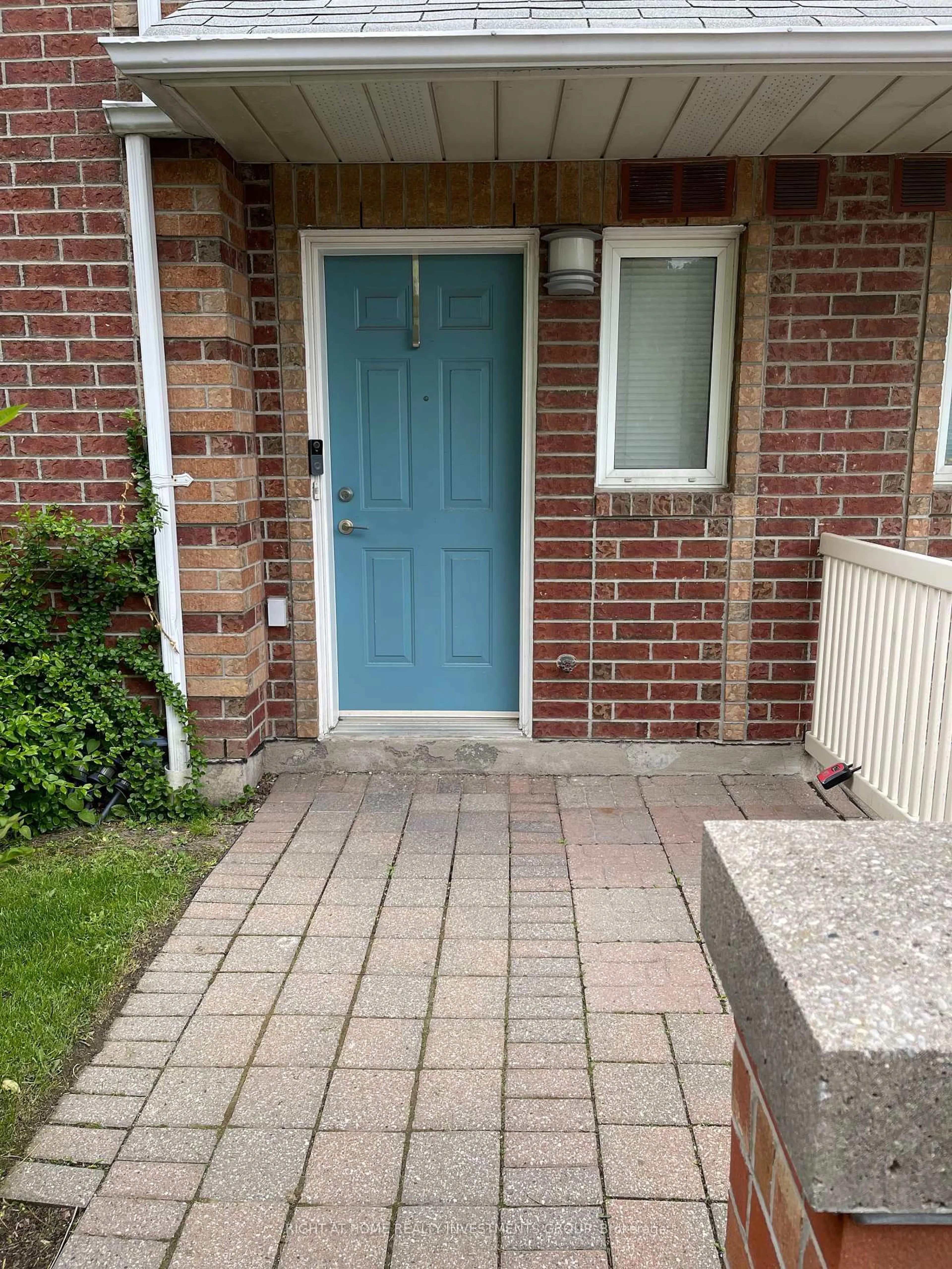 Unknown for 900 Steeles Ave #809, Vaughan Ontario L4J 8C2