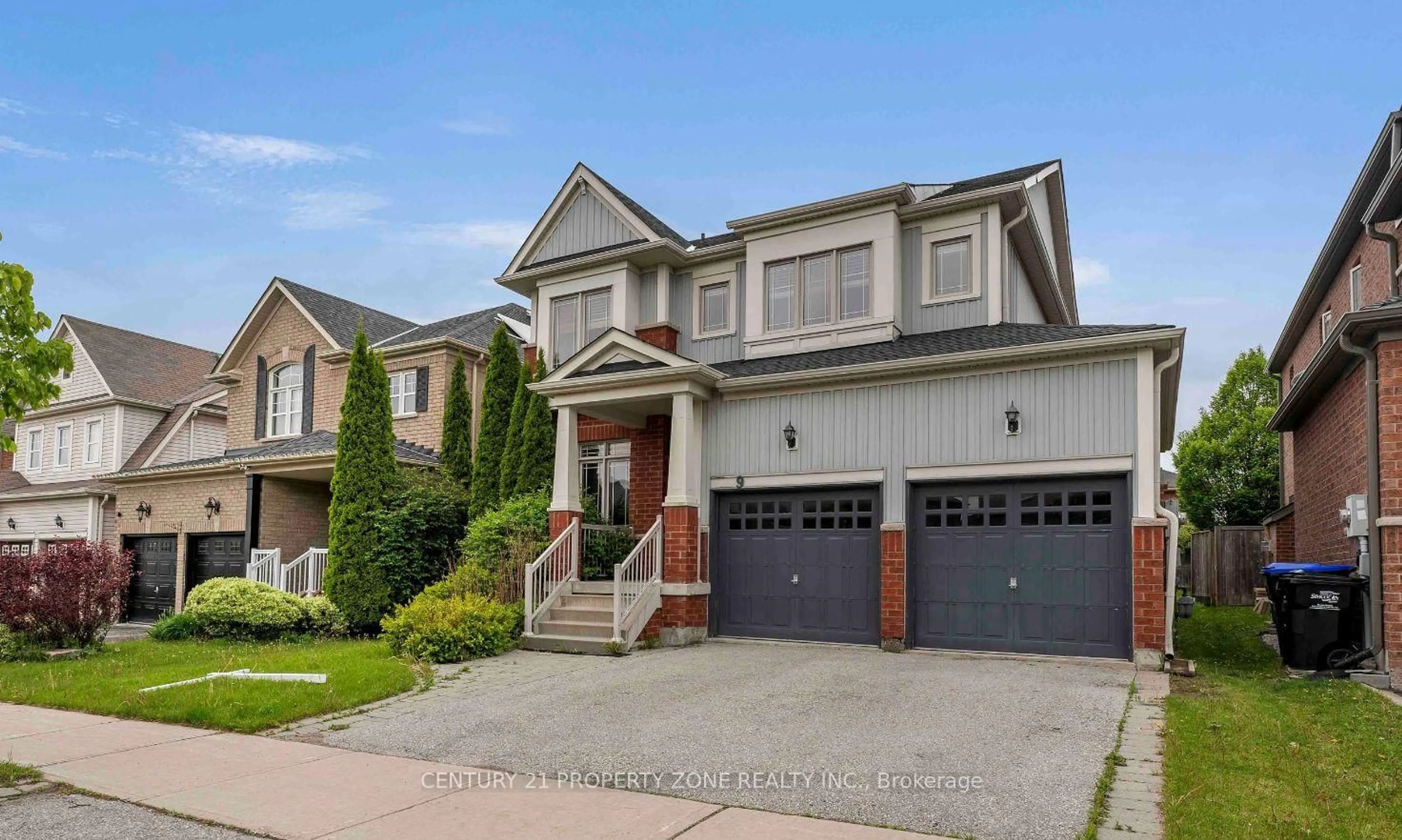 Home with brick exterior material, street for 9 Booth St, Bradford West Gwillimbury Ontario L3Z 0A3