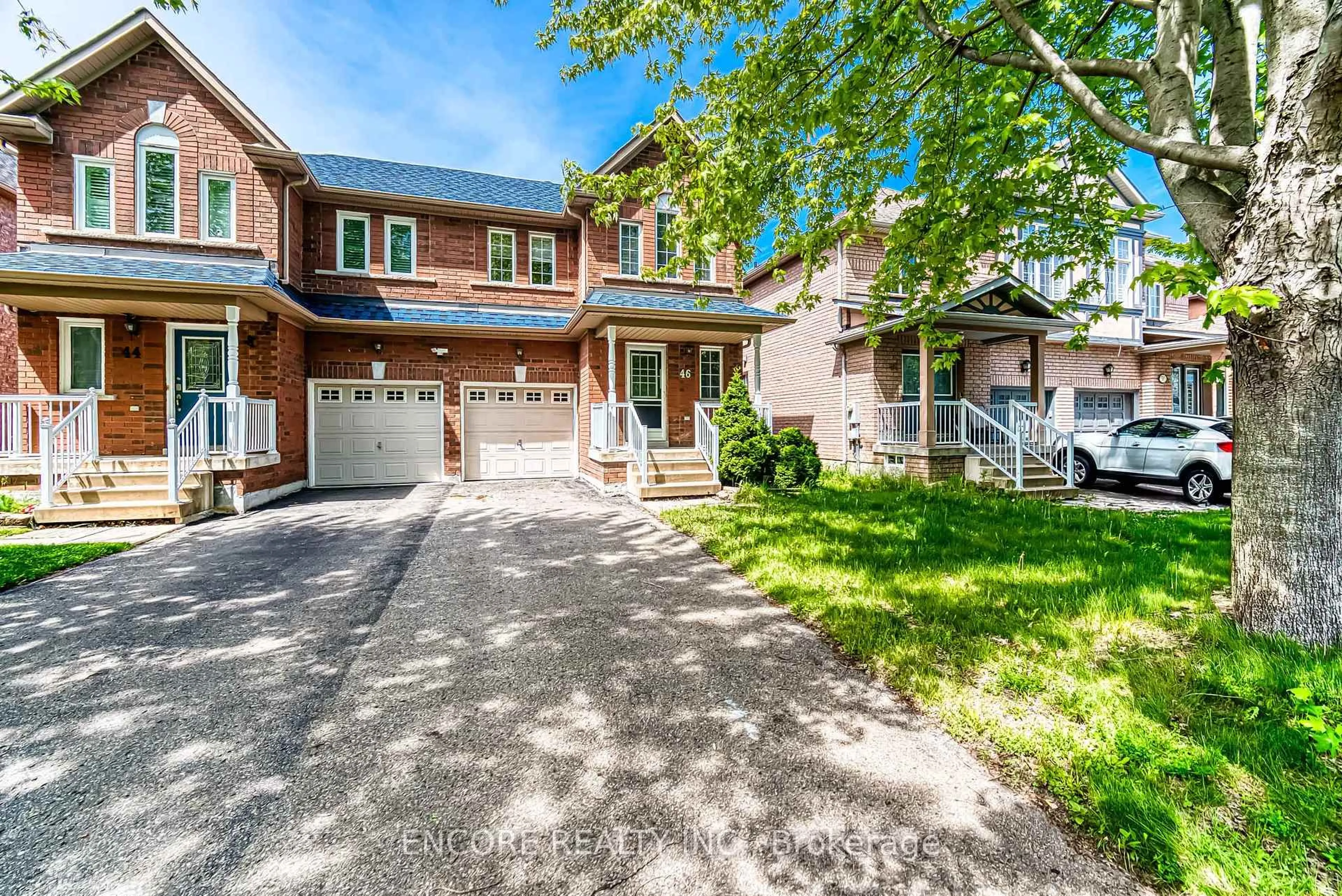 Home with brick exterior material, street for 46 Anita Dr, Markham Ontario L3R 4X3