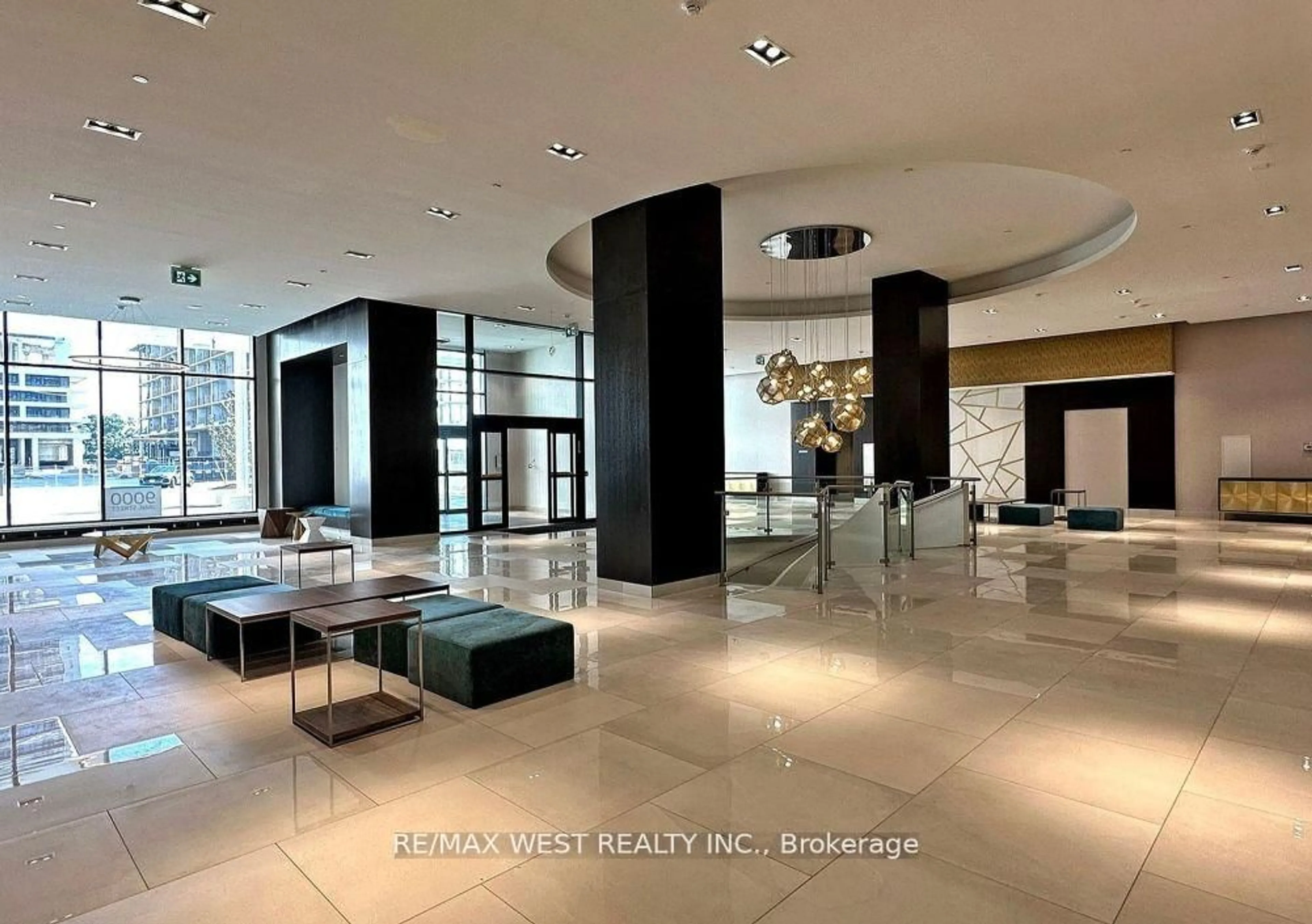 Lobby for 9000 Jane St #406, Vaughan Ontario L4K 0M6