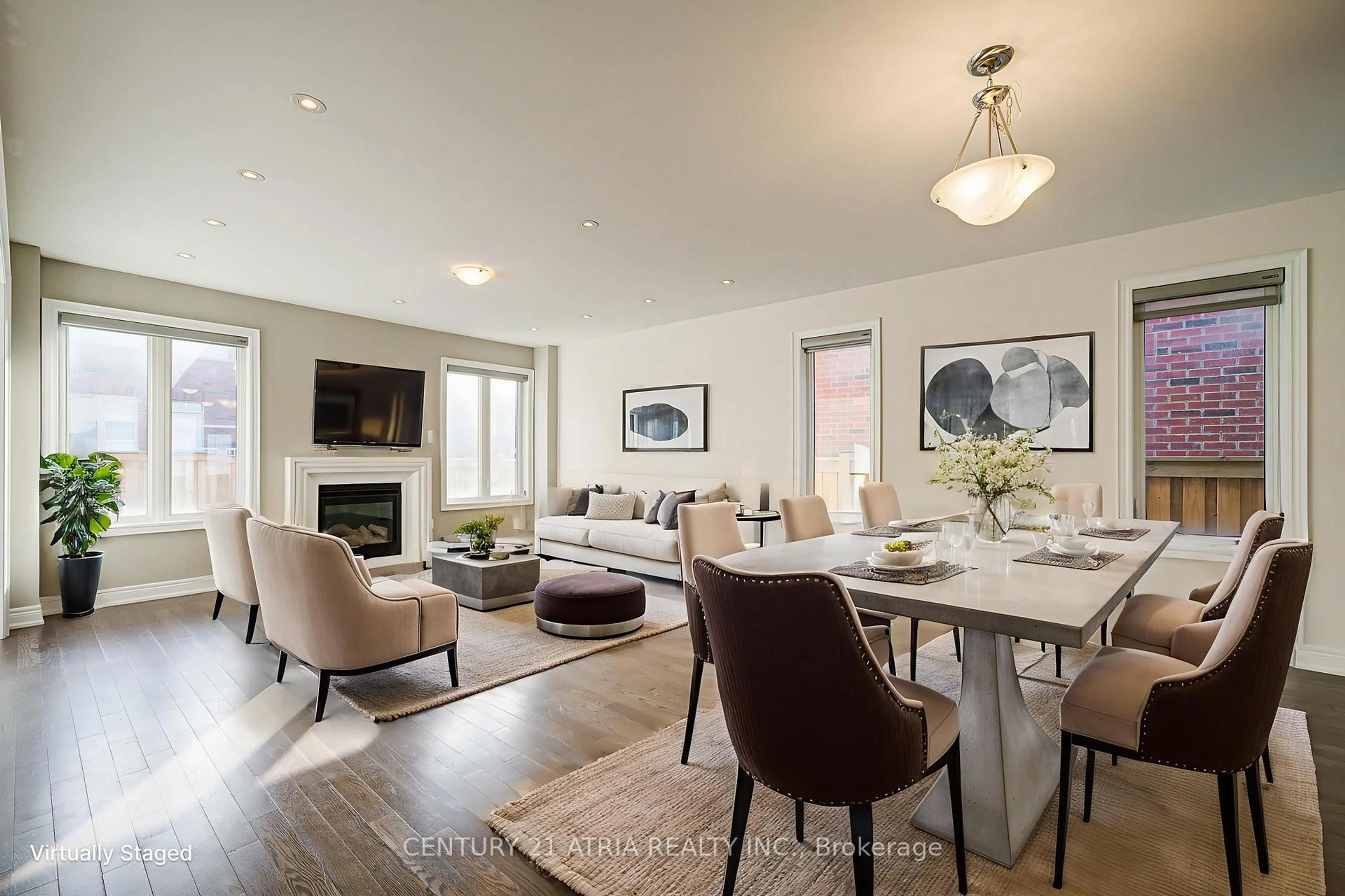 Unknown for 150 Walter English Dr, East Gwillimbury Ontario L9N 0Y8