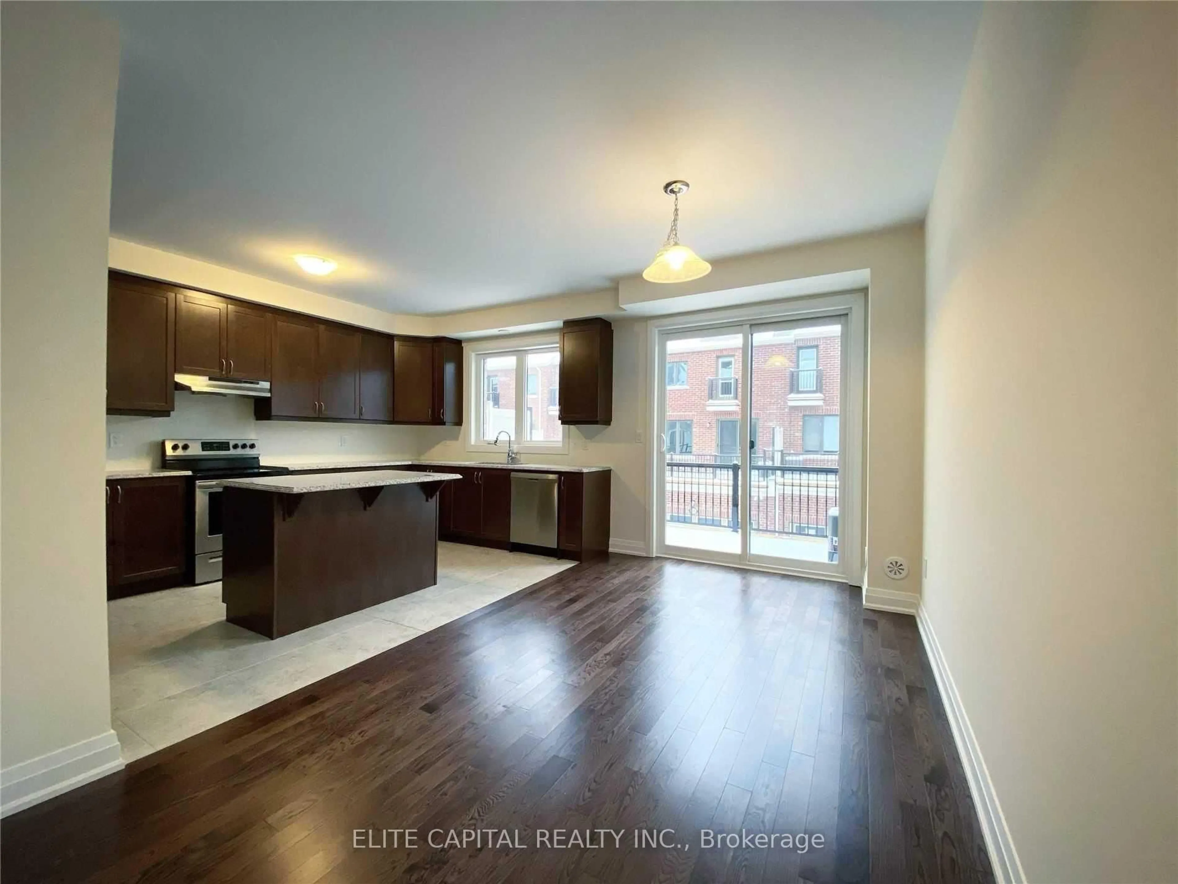 Open concept kitchen, unknown for 84 William F Bell Pkwy, Richmond Hill Ontario L4S 0K4