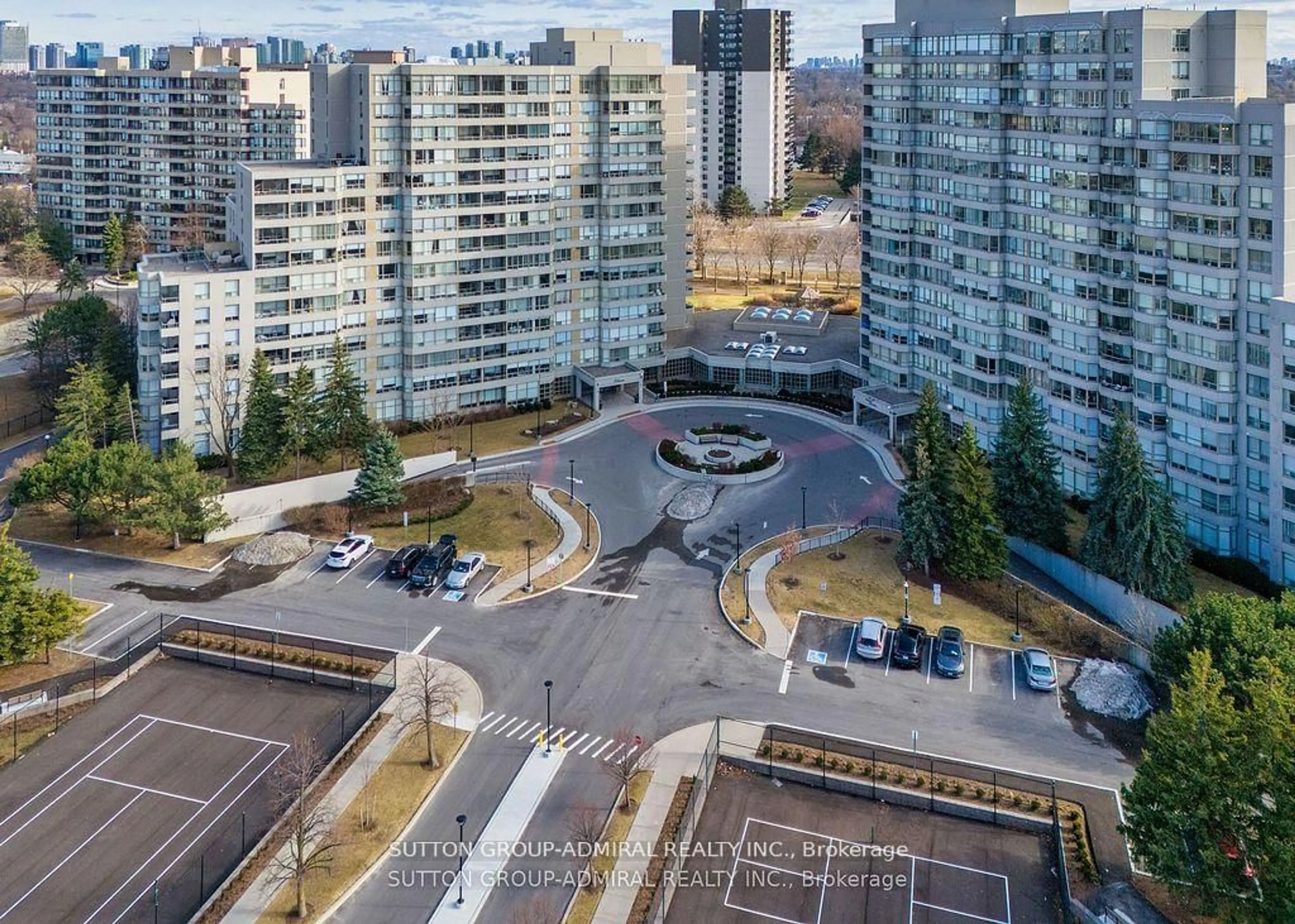 A pic from outside/outdoor area/front of a property/back of a property/a pic from drone, city buildings view from balcony for 11 Townsgate Dr #602, Vaughan Ontario L4J 8G4