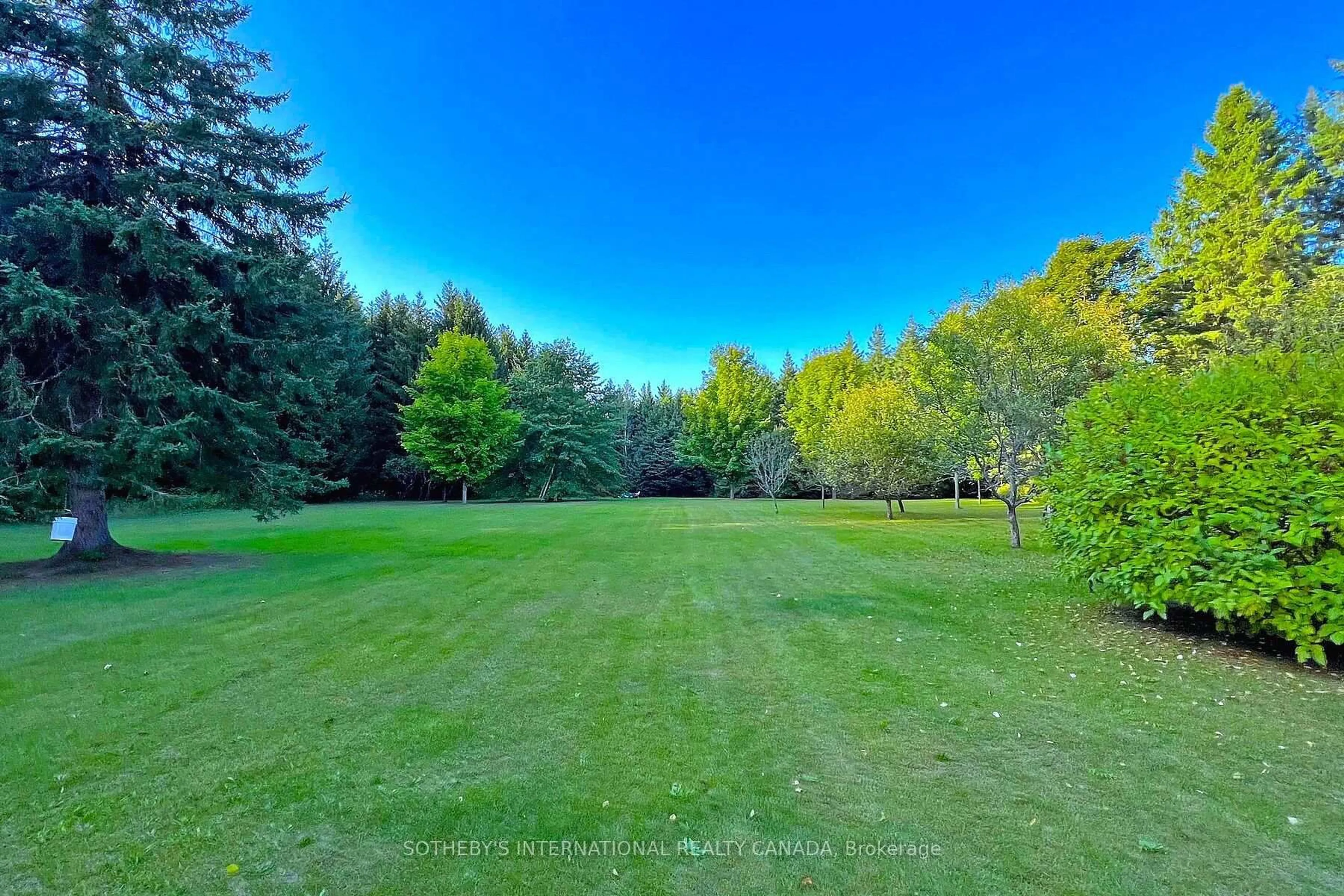 A pic from outside/outdoor area/front of a property/back of a property/a pic from drone, forest/trees view for 452 Feasby Rd, Uxbridge Ontario L9P 1R1