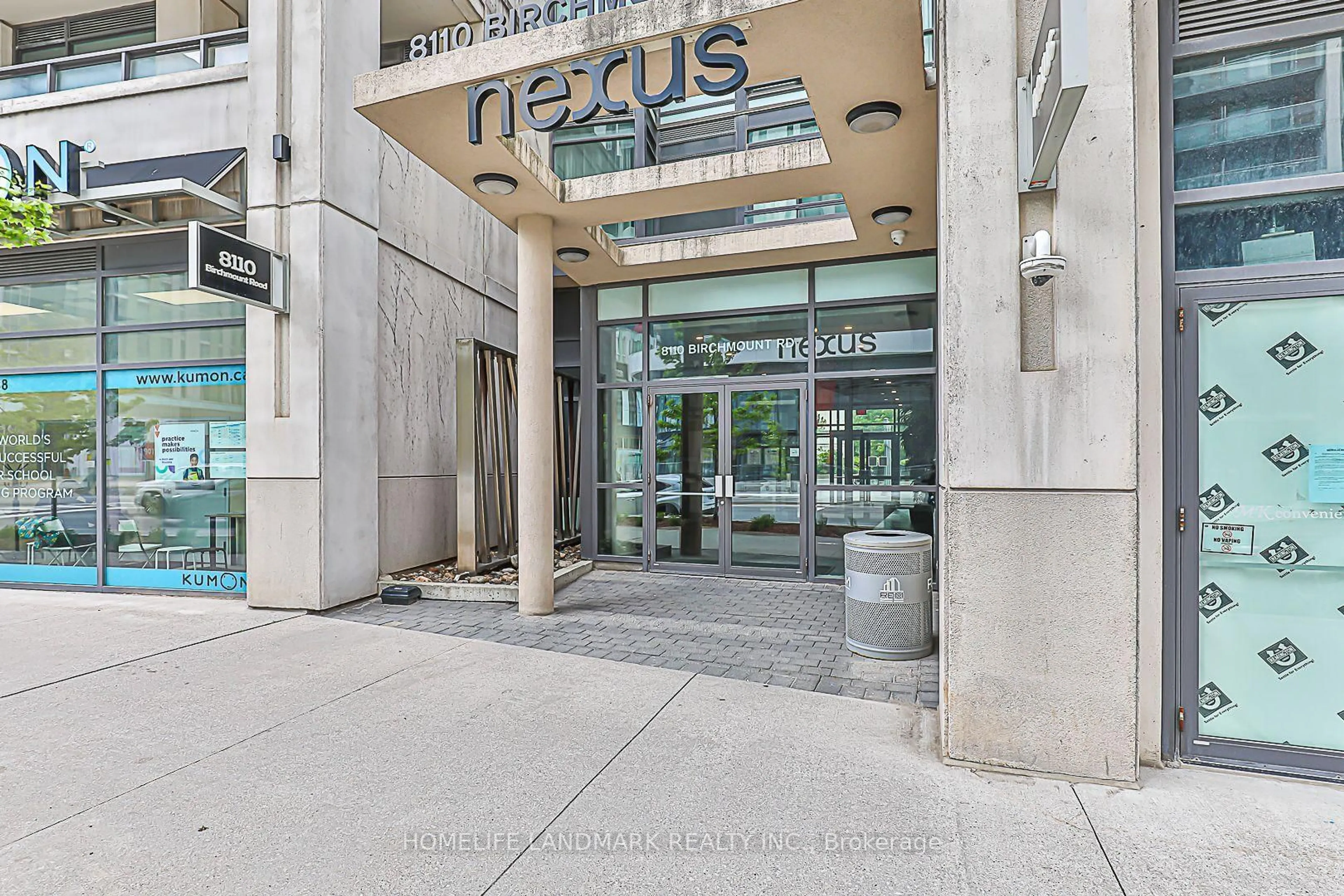 Indoor foyer for 8110 Birchmount Rd #1102, Markham Ontario L6G 0E3
