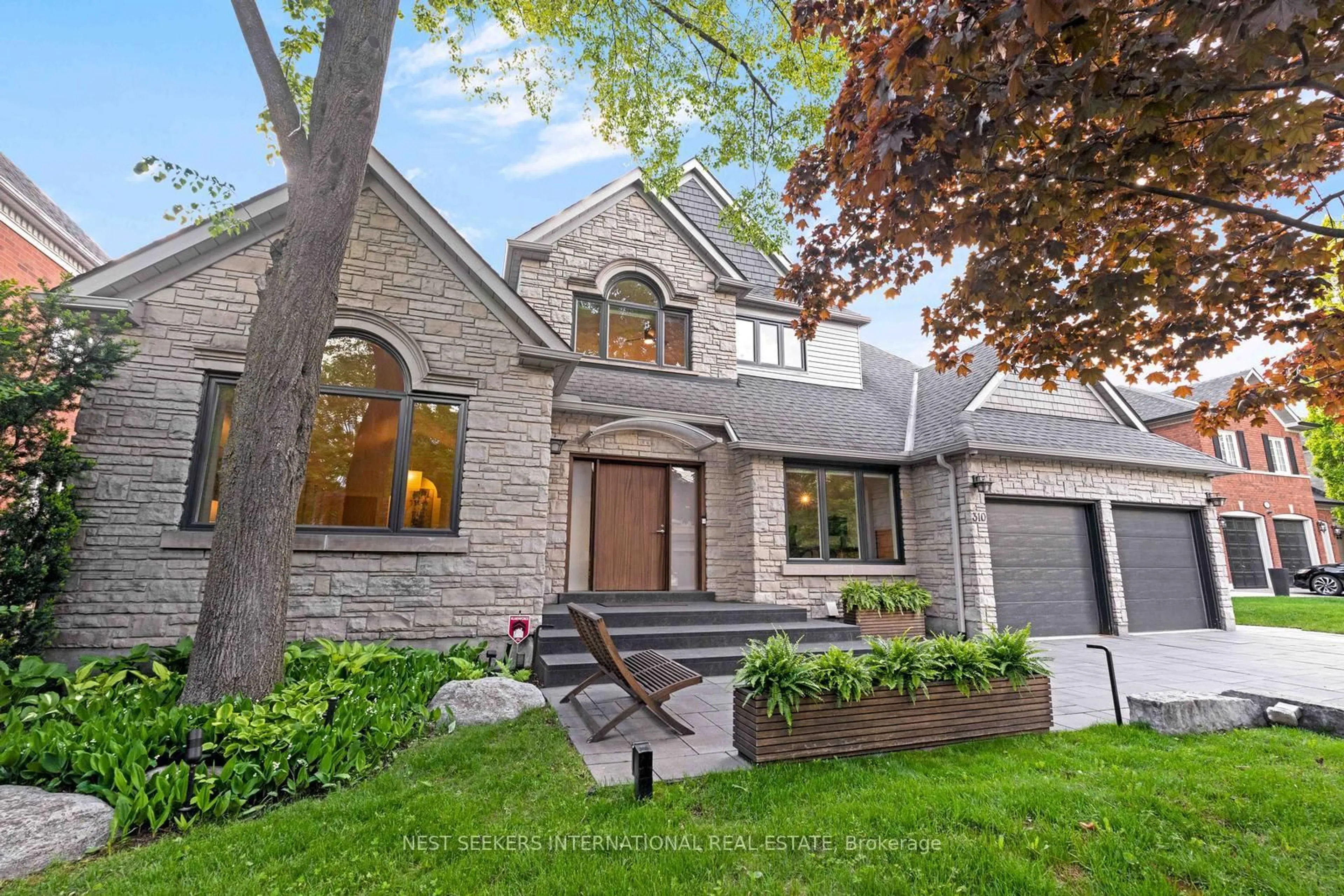 Home with brick exterior material, street for 310 Westridge Dr, Vaughan Ontario L0J 1C0