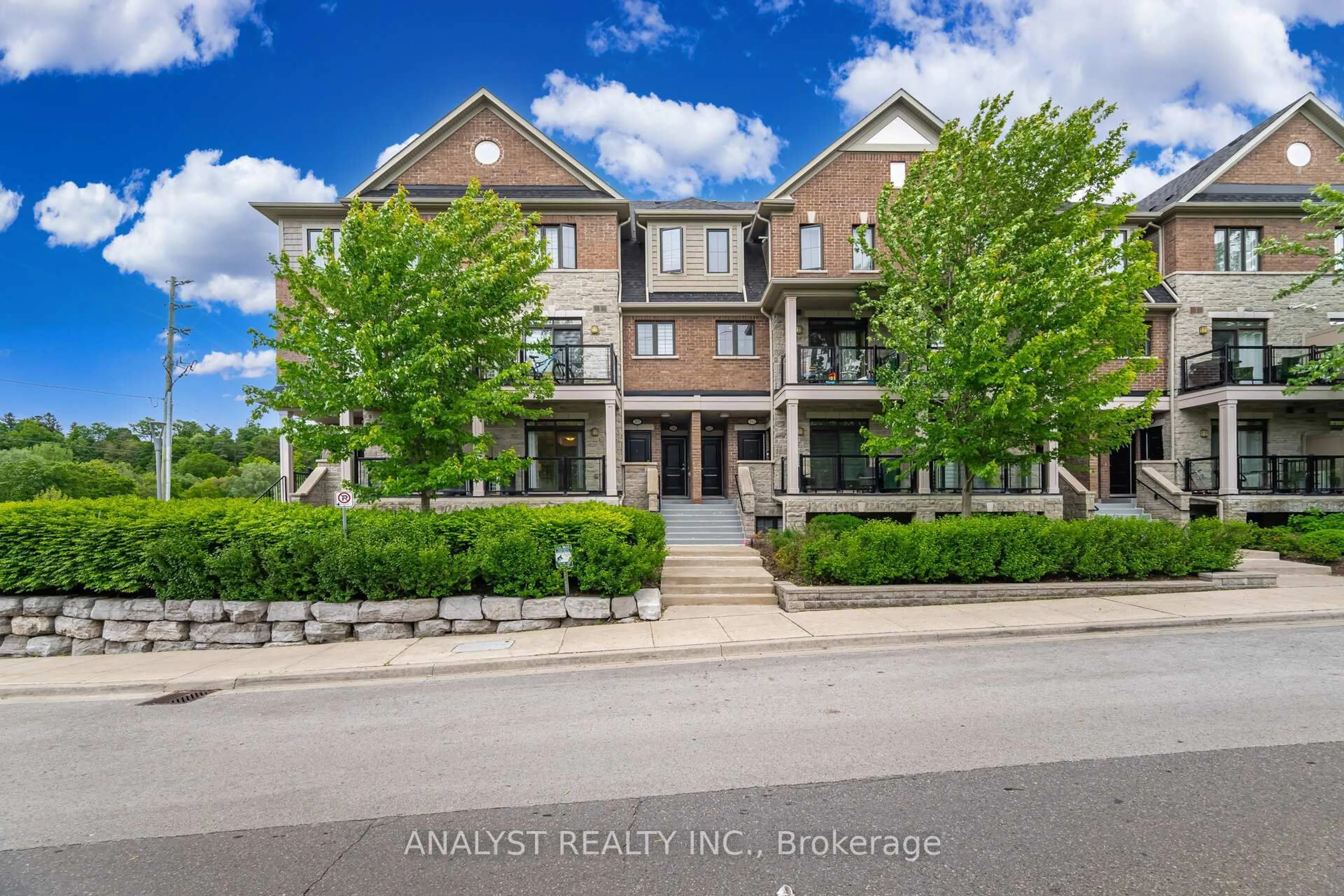 Unknown for 199 Pine Grove Rd #306, Vaughan Ontario L4L 0H8
