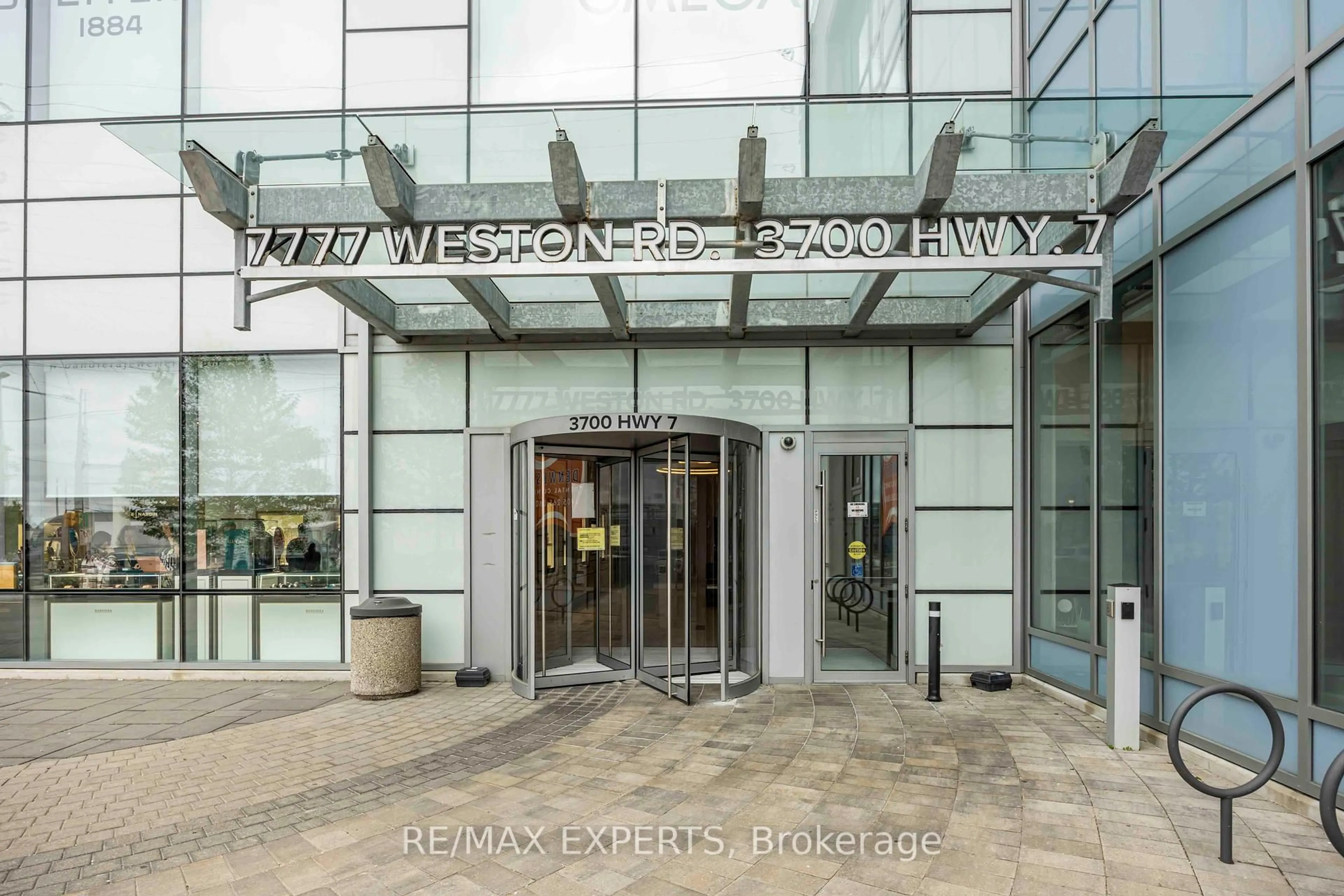 Indoor foyer for 3700 Highway 7 N/A #801, Vaughan Ontario L4L 1A6