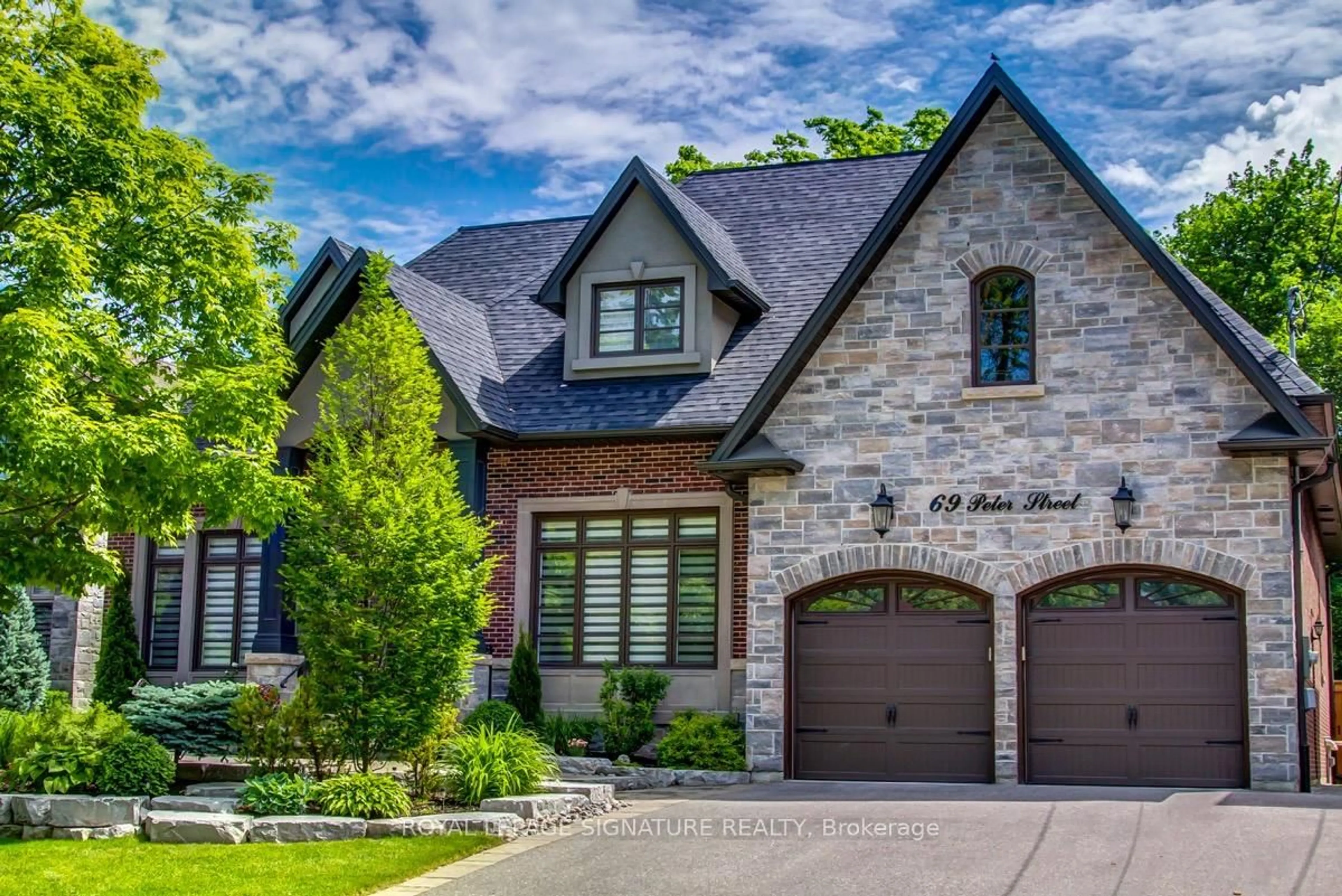 Home with brick exterior material, street for 69 Peter St, Markham Ontario L3P 2A7