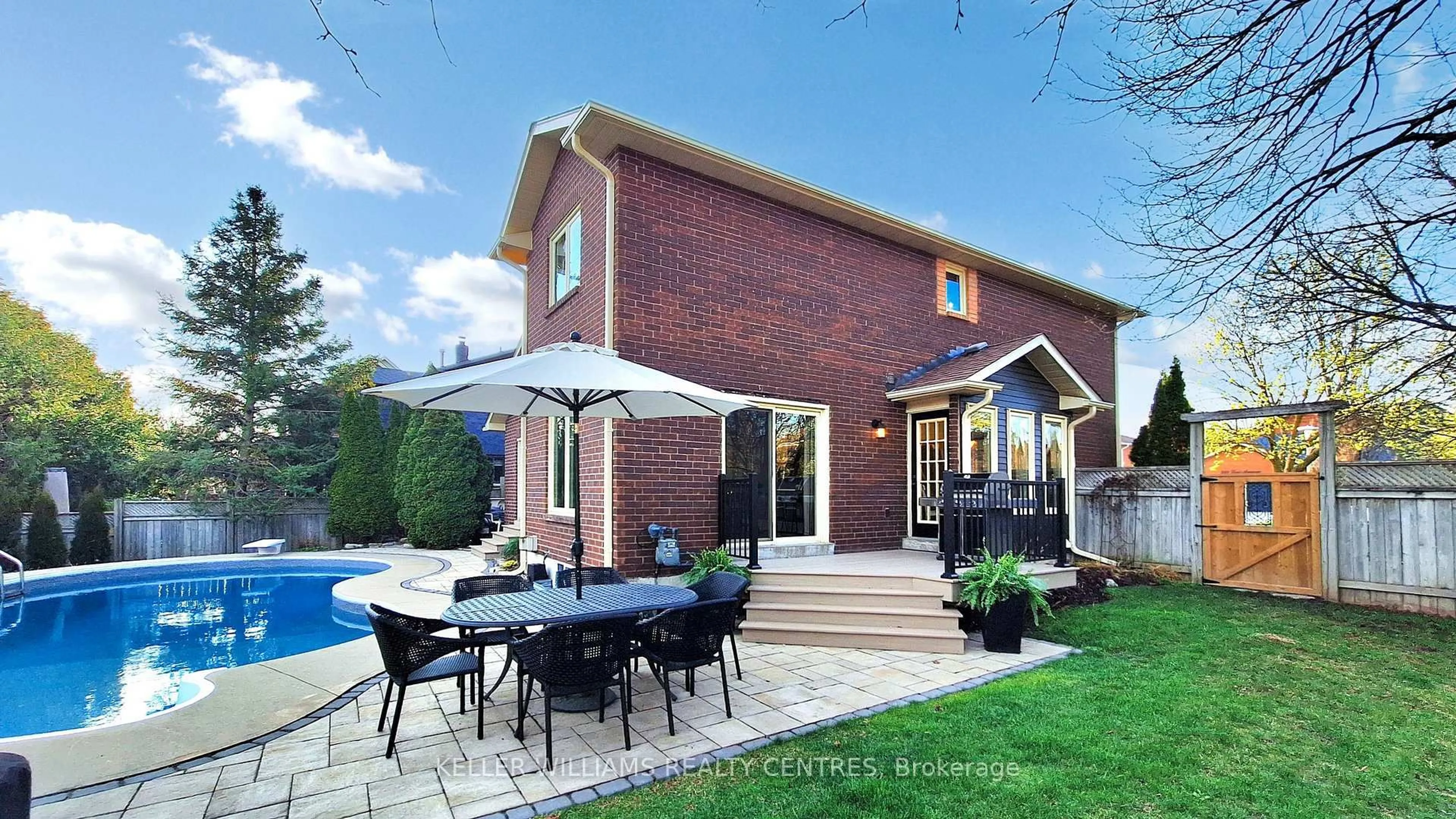 Home with brick exterior material, street for 340 Lori Ave, Whitchurch-Stouffville Ontario L4A 6C2