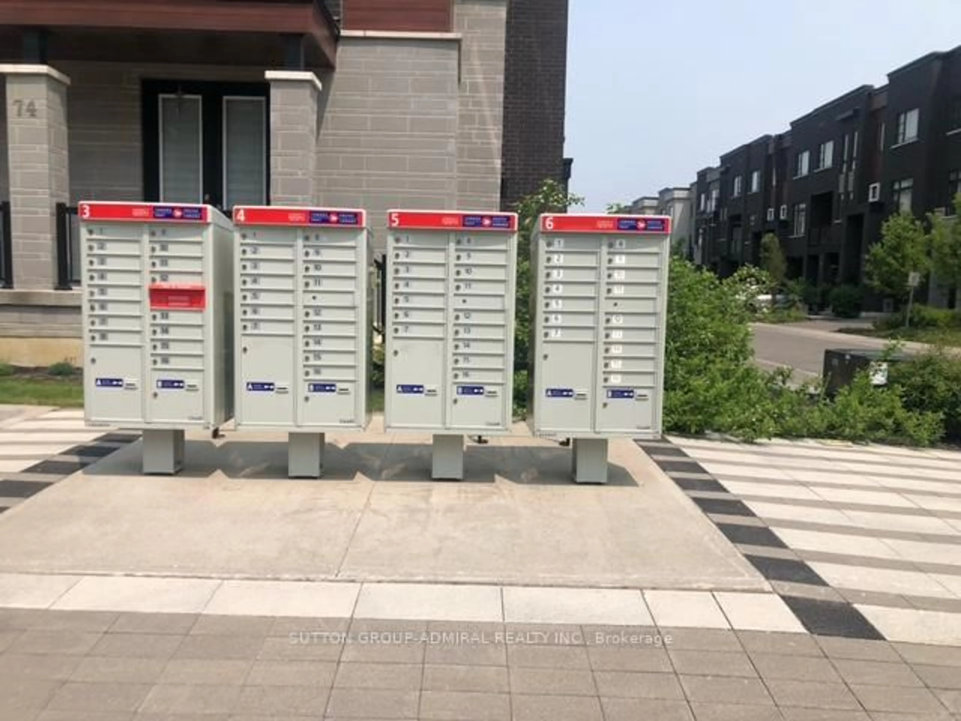 Parking for 77 Laskin Dr, Vaughan Ontario L6A 4P6