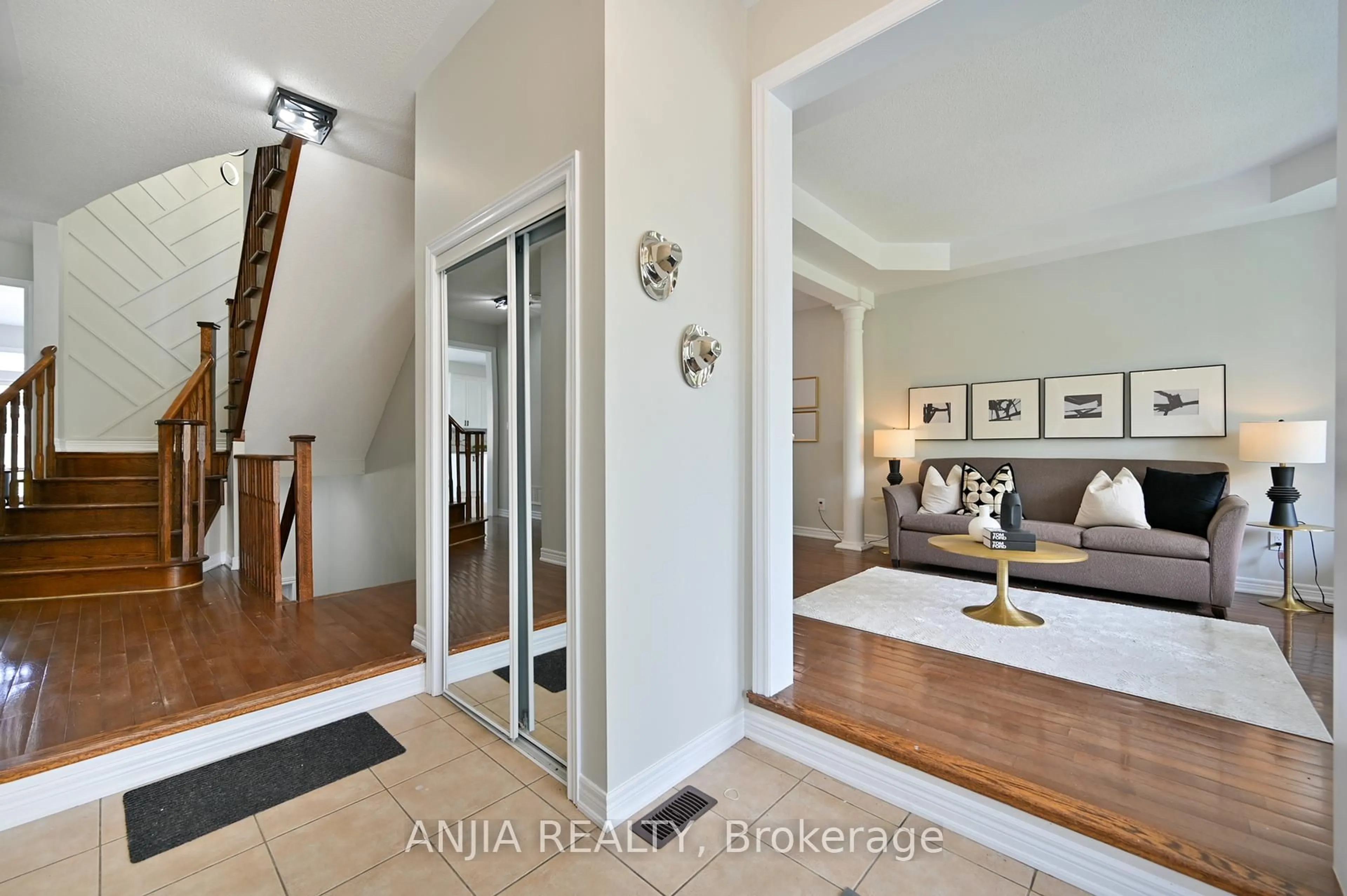 Indoor entryway for 24 Solace Rd, Markham Ontario L6E 0A3