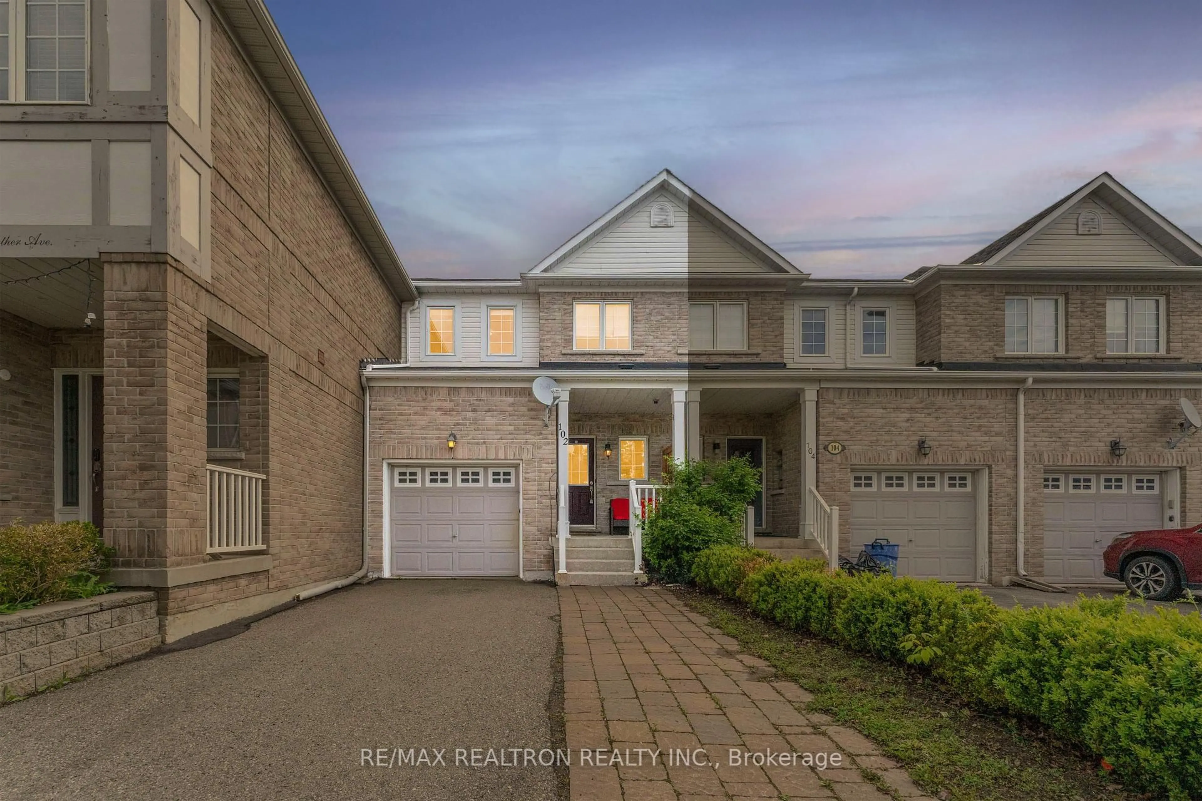 Unknown for 102 Lowther Ave, Richmond Hill Ontario L4E 4P3