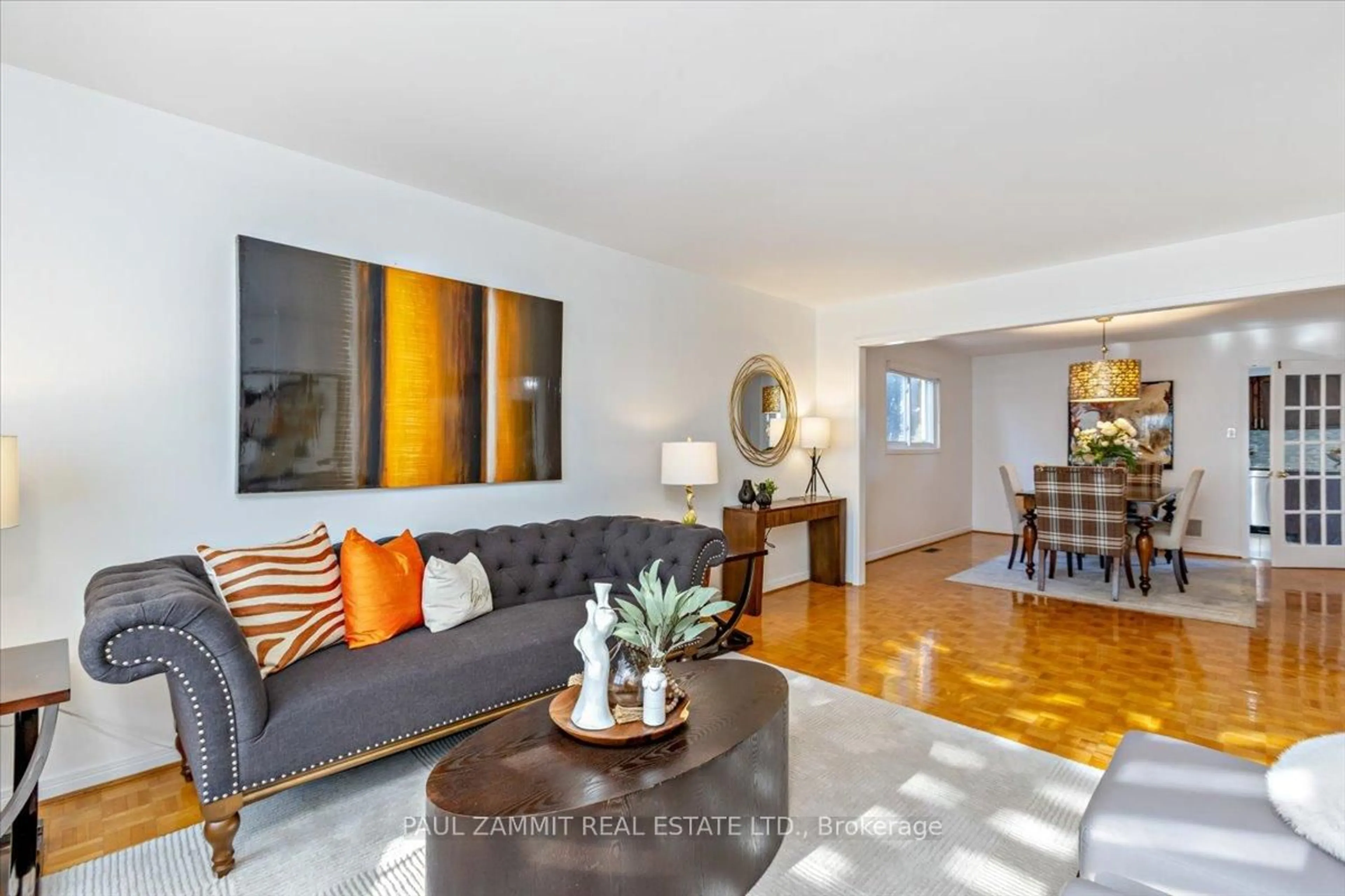 Living room with furniture, unknown for 16 Parklawn Cres, Markham Ontario L3T 6X1