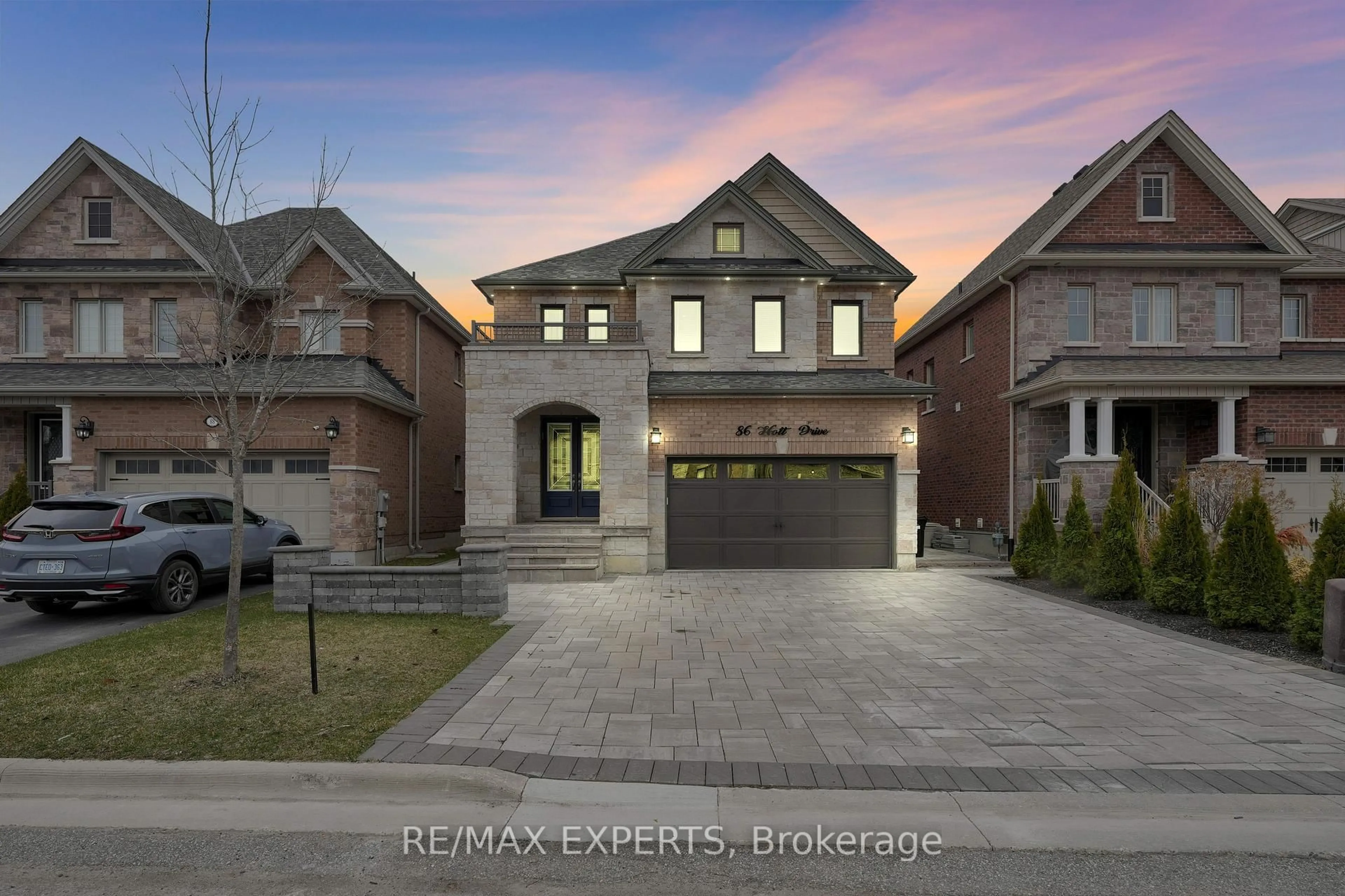 Home with brick exterior material, street for 86 Holt Dr, New Tecumseth Ontario L9R 0R2