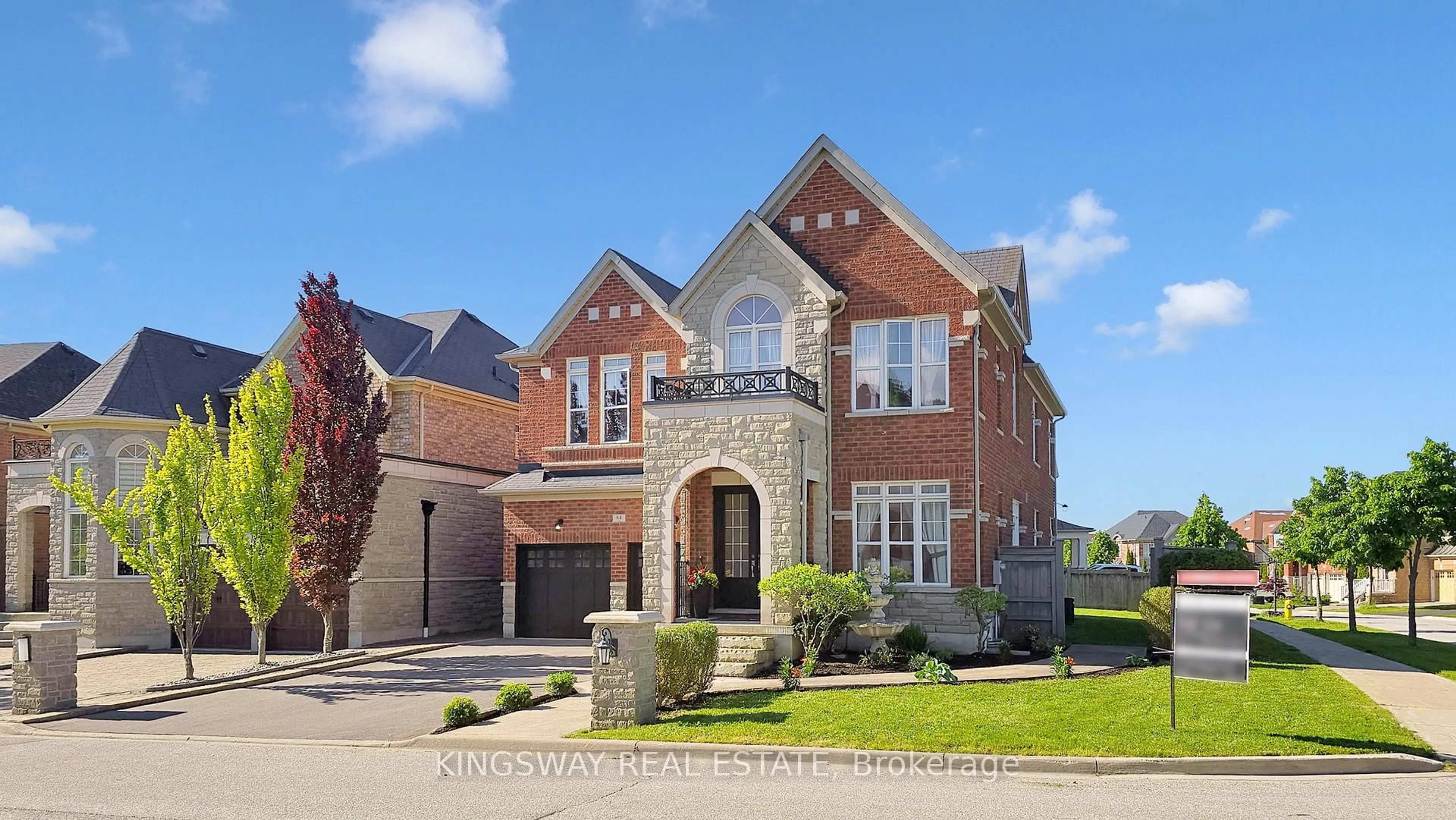 Home with brick exterior material, street for 84 William Bowes Blvd, Vaughan Ontario L6A 4K4