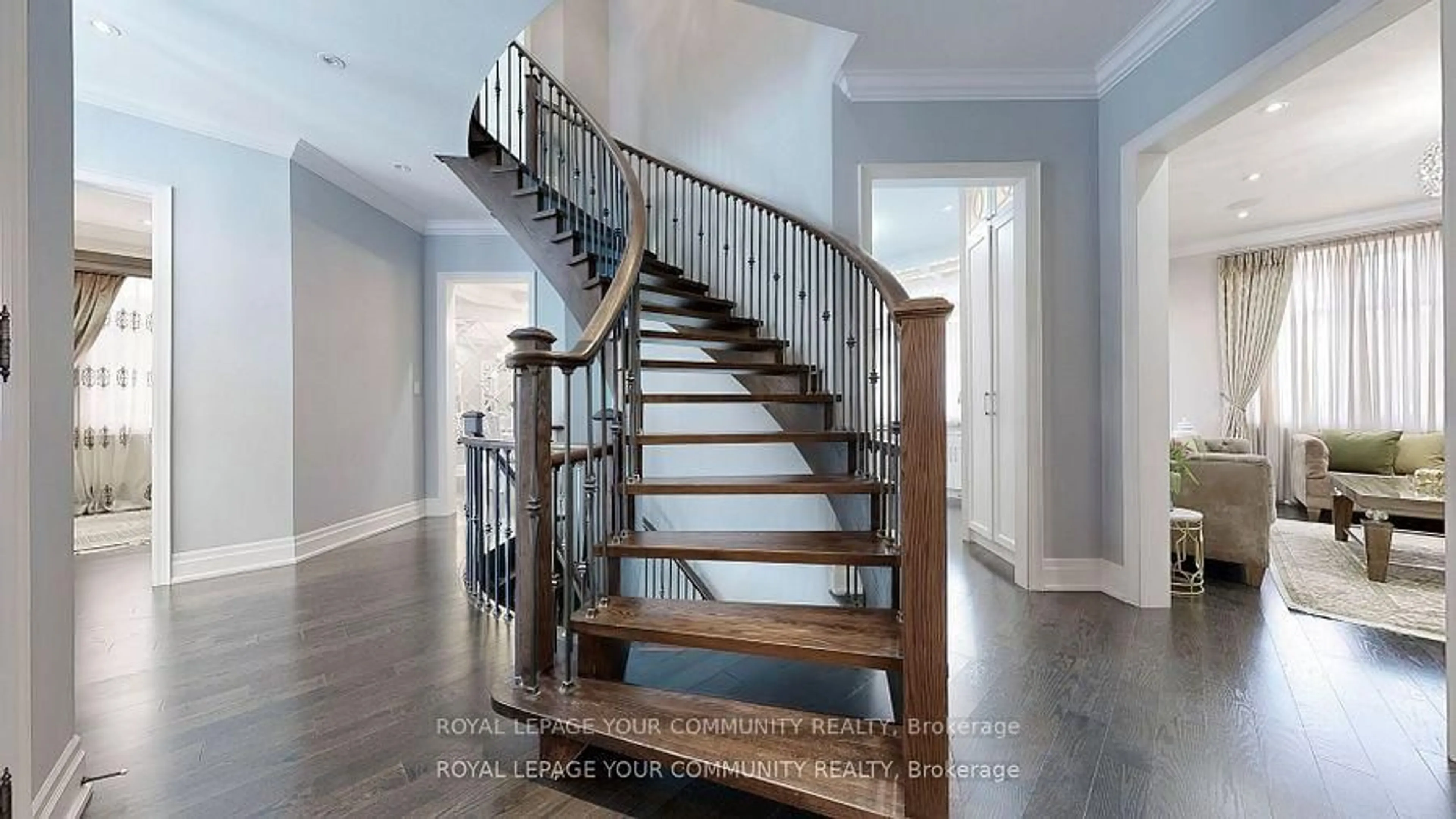 Stairs for 6 Straw Cutter Gate, Vaughan Ontario L6A 0H7