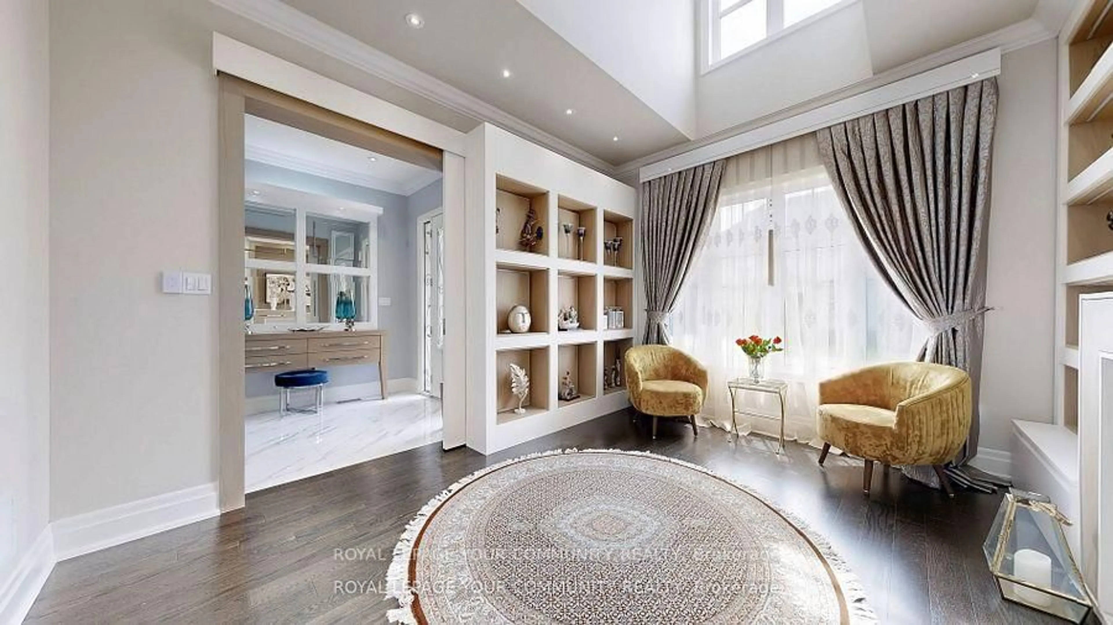 Living room with furniture, unknown for 6 Straw Cutter Gate, Vaughan Ontario L6A 0H7