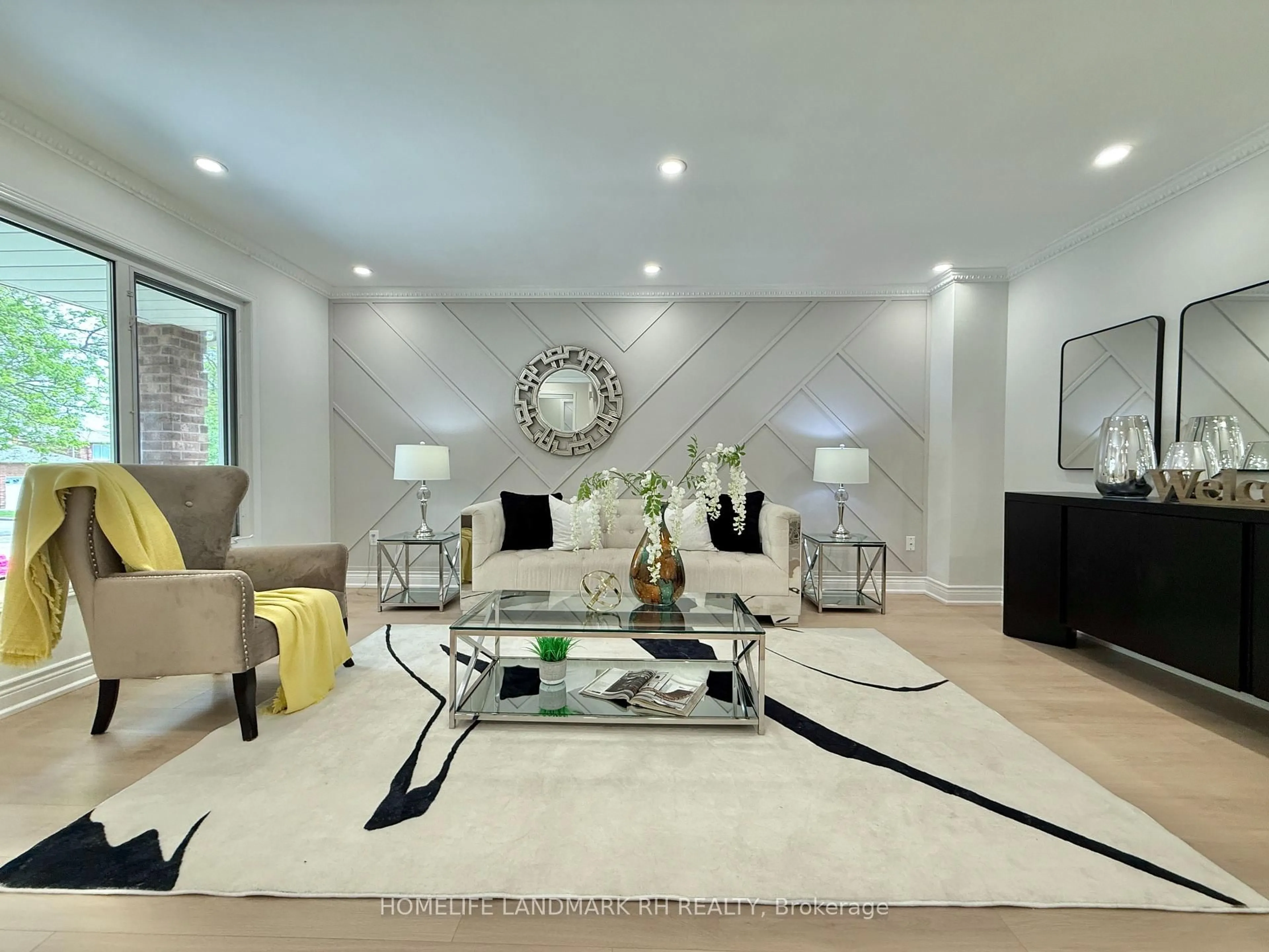 Living room with furniture, unknown for 11 Lancashire Rd, Markham Ontario L3R 8K9