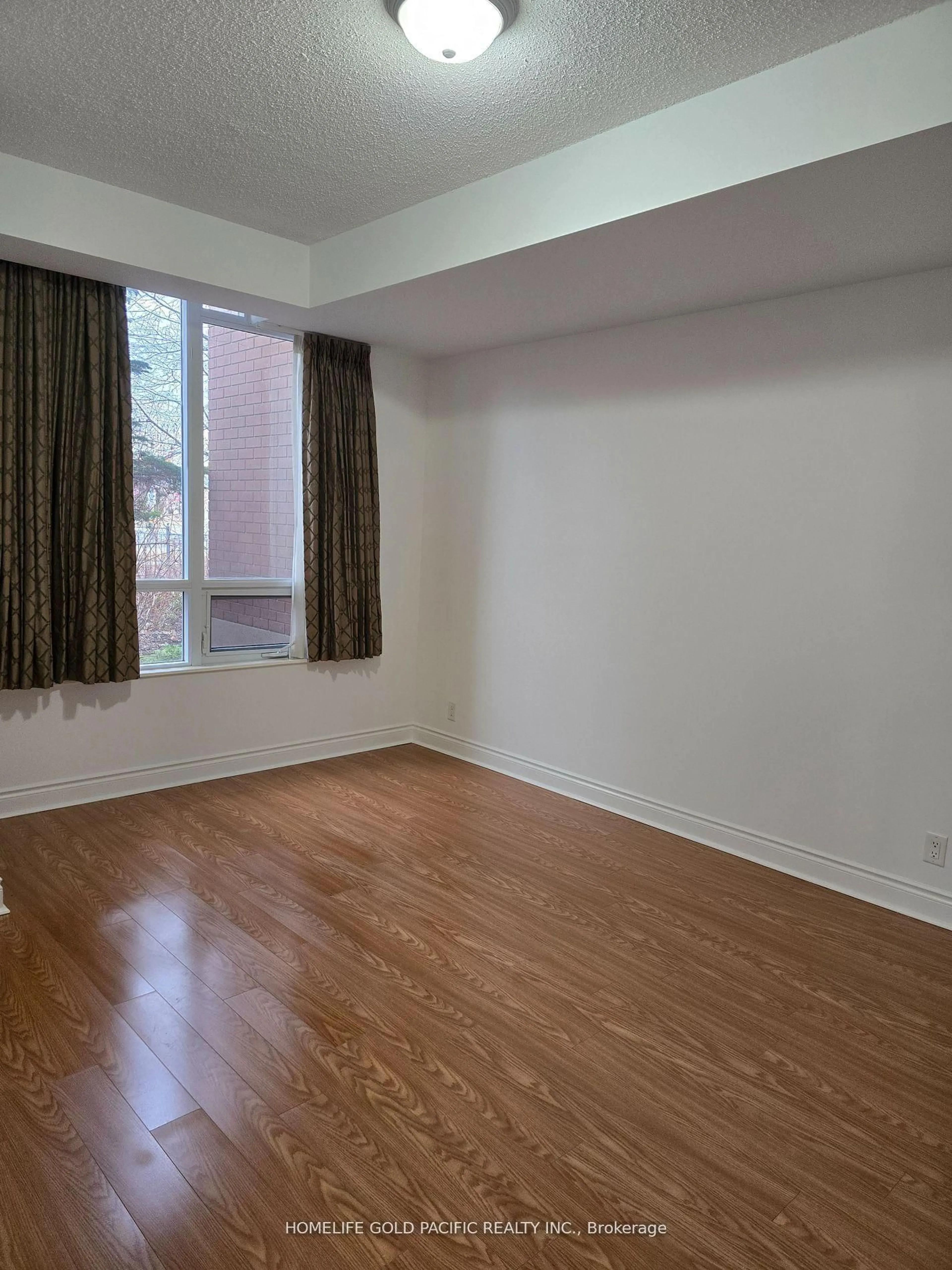 A pic of a room for 33 Cox Blvd #117, Markham Ontario L3R 8A6