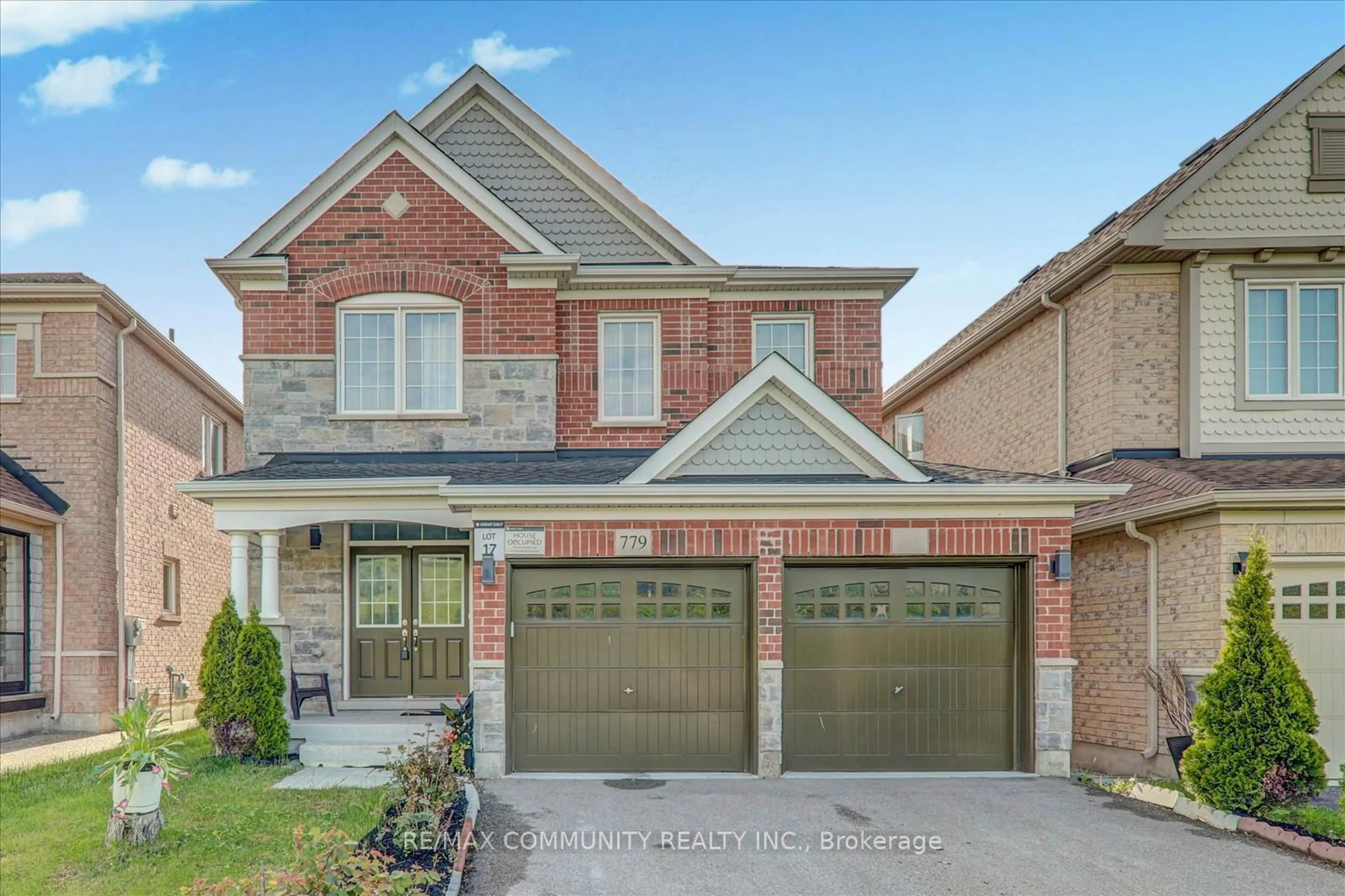 Home with brick exterior material, street for 779 Langford Blvd, Bradford West Gwillimbury Ontario L3Z 4H8