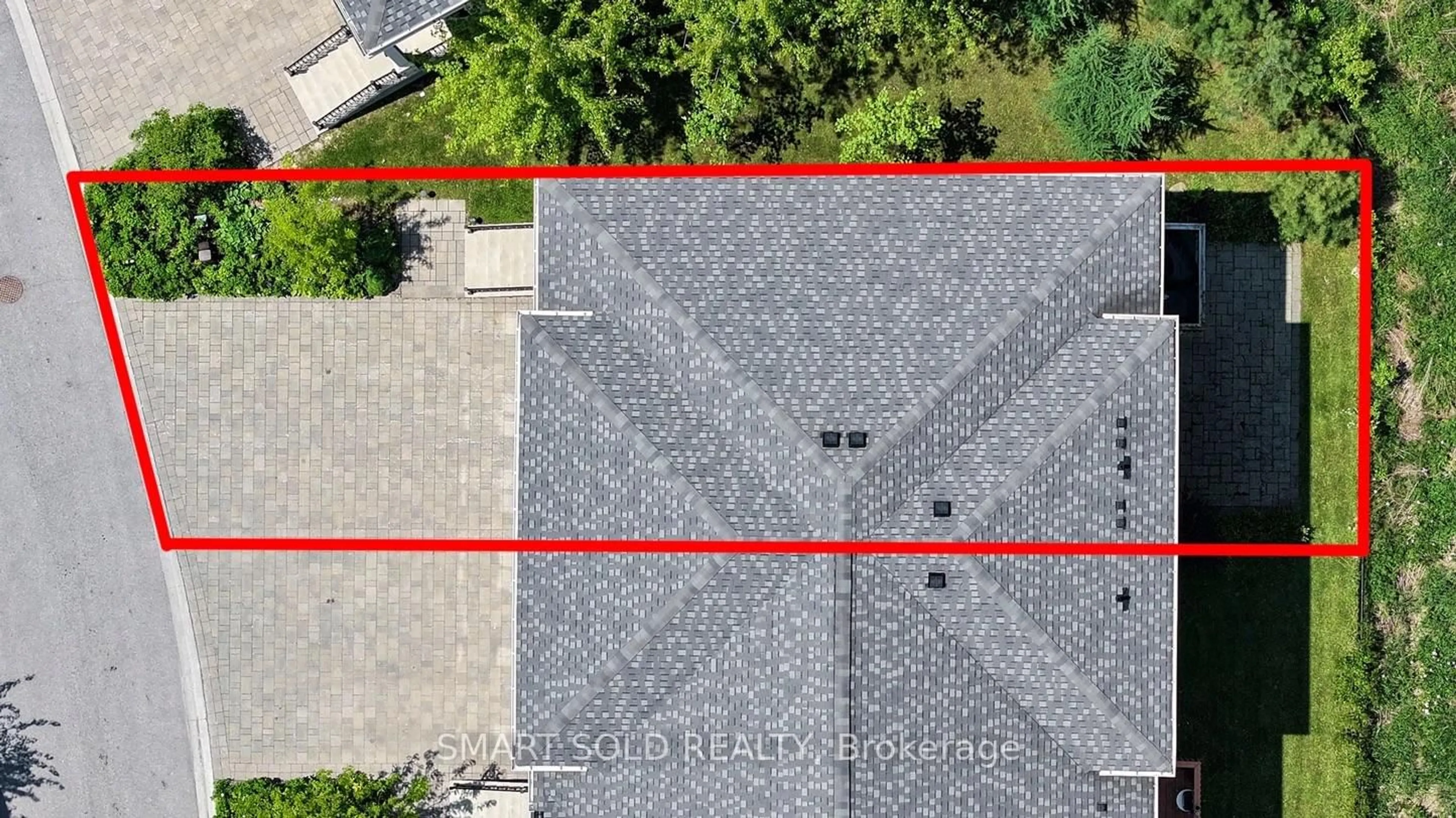 A pic from outside/outdoor area/front of a property/back of a property/a pic from drone, unknown for 29 Plowman Lane, Richmond Hill Ontario L4S 0G4