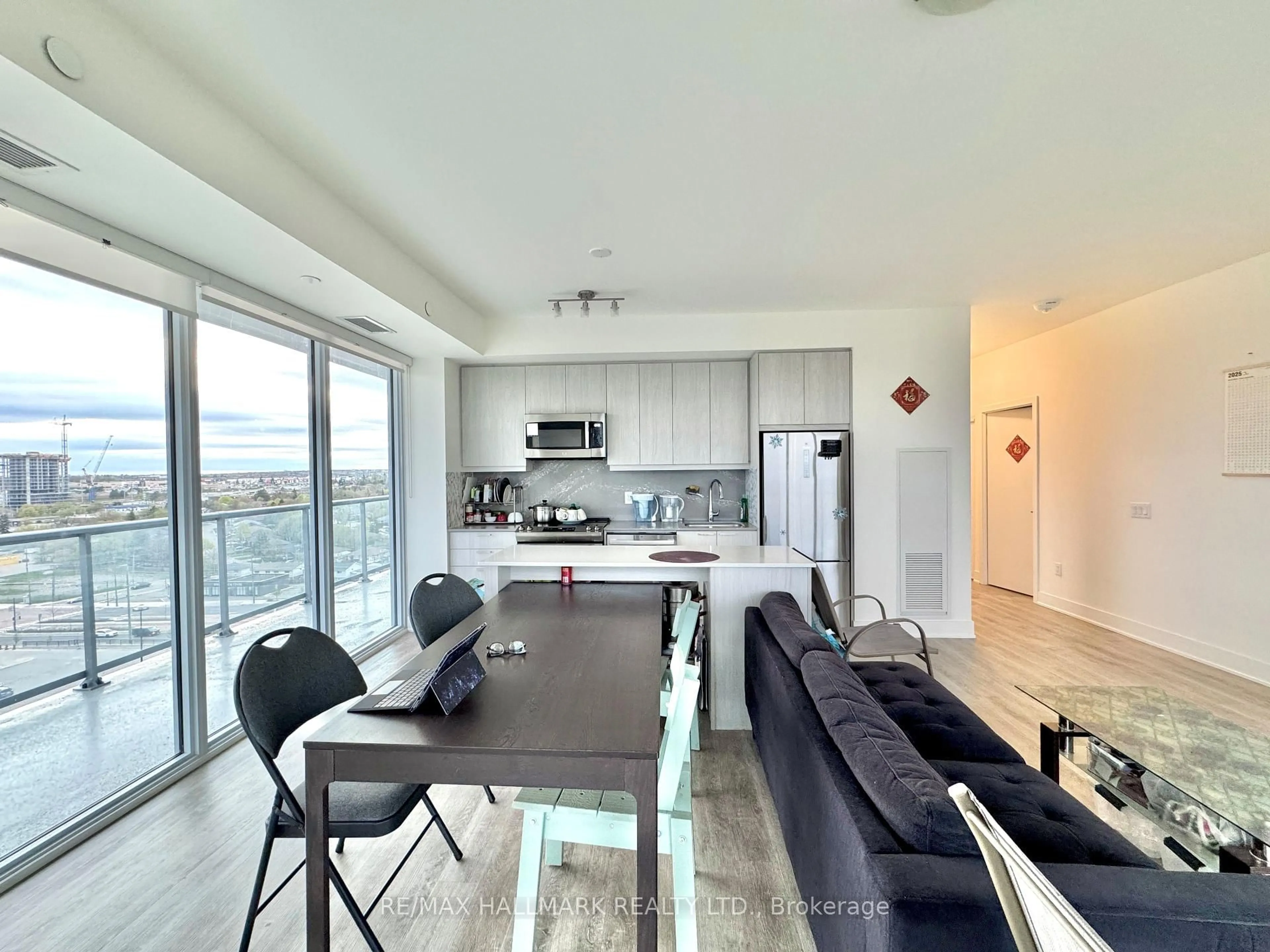 Open concept kitchen, unknown for 185 Deerfield Rd #1304, Newmarket Ontario L3Y 0G7