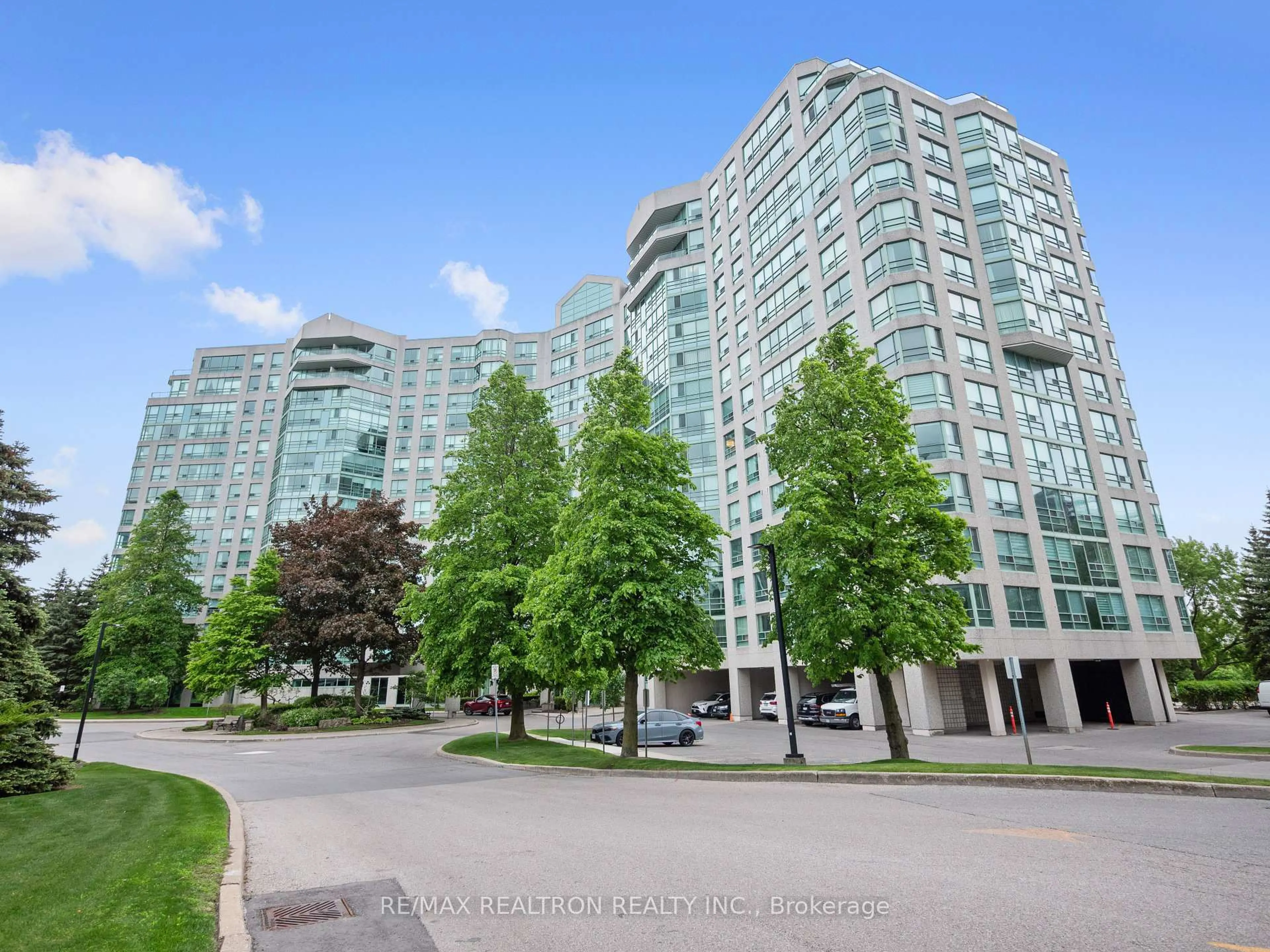 Unknown for 7805 Bayview Ave #204, Markham Ontario L3T 7N1