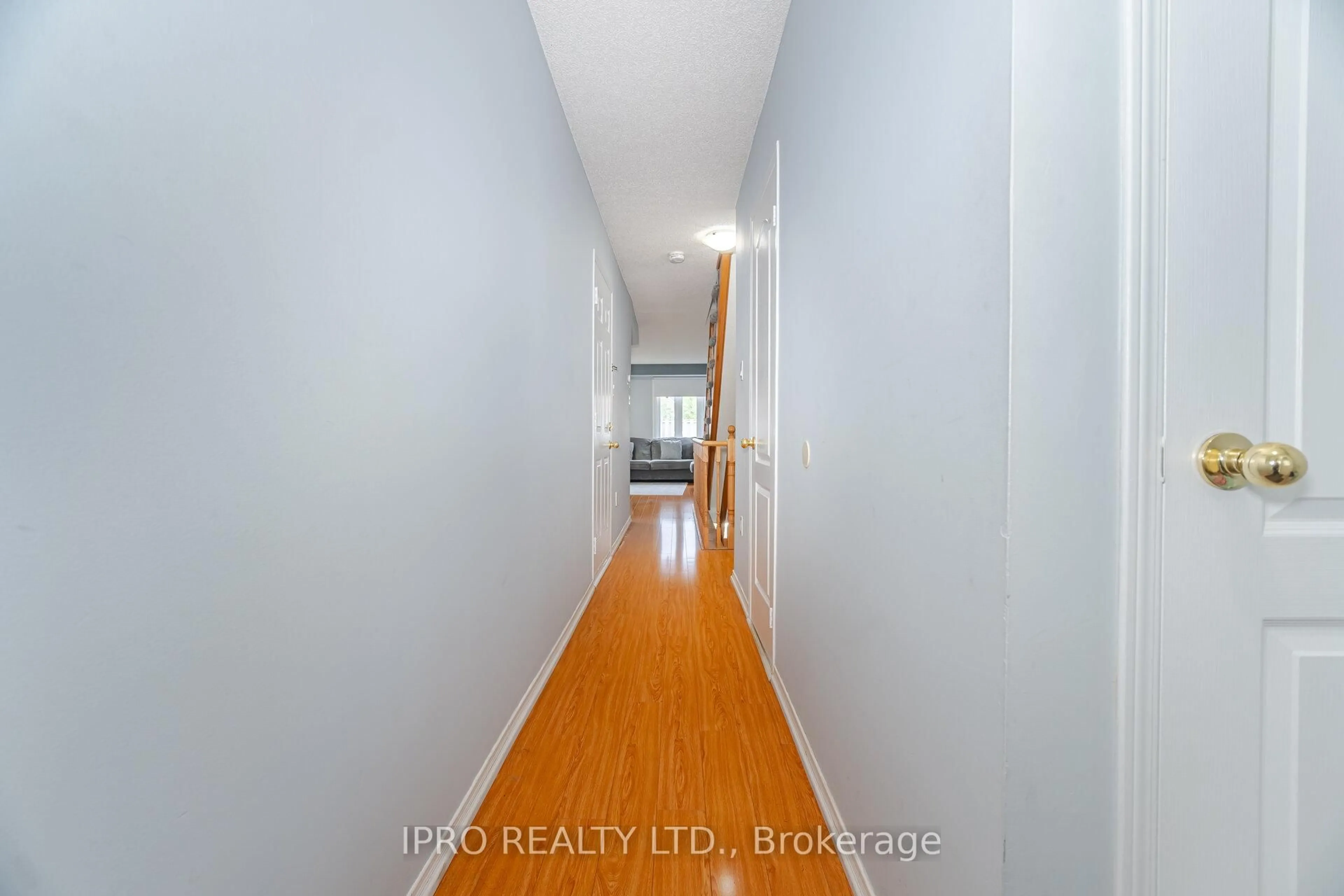 Unknown for 35 Tania Cres, Vaughan Ontario L6A 2M8