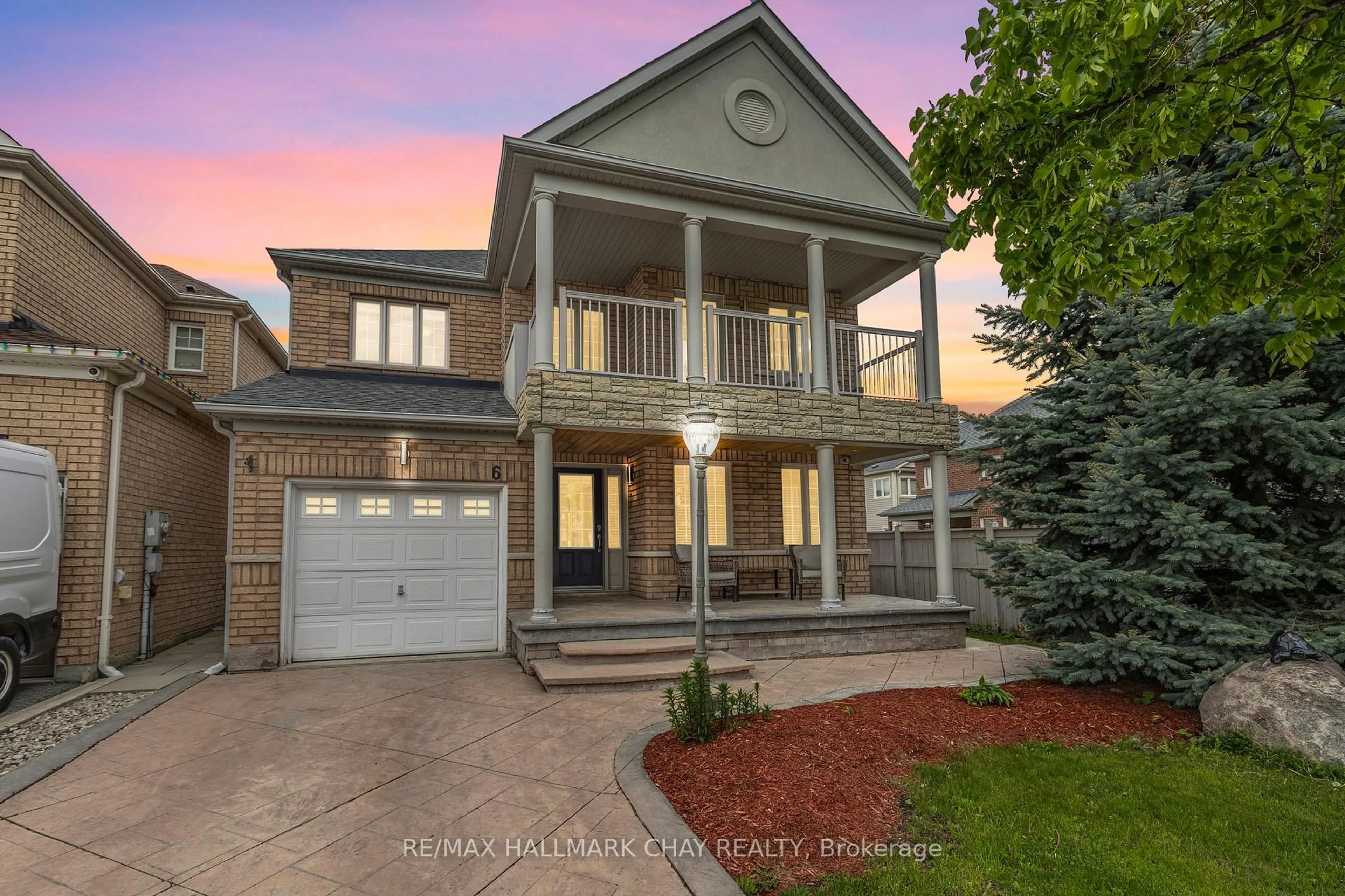 Home with brick exterior material, street for 6 Booth St, Bradford West Gwillimbury Ontario L3Z 0A3