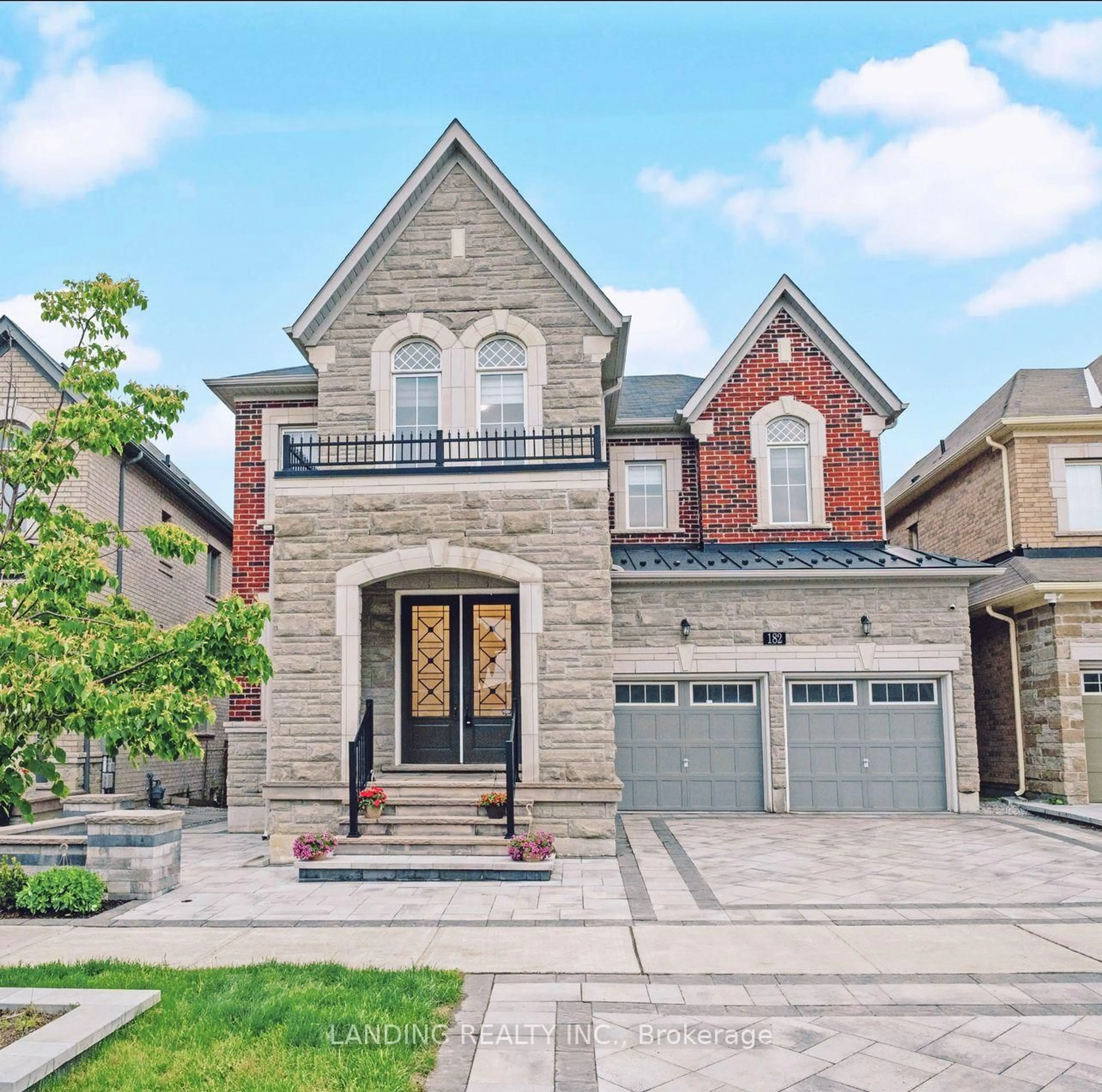 Home with brick exterior material, street for 182 Conklin Cres, Aurora Ontario L4G 0Z2